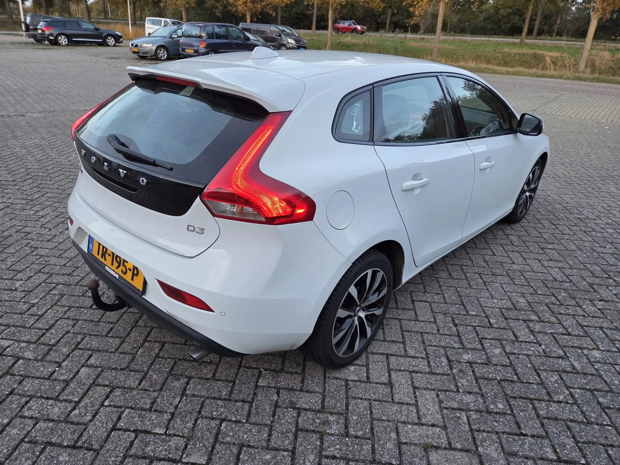 Volvo V40