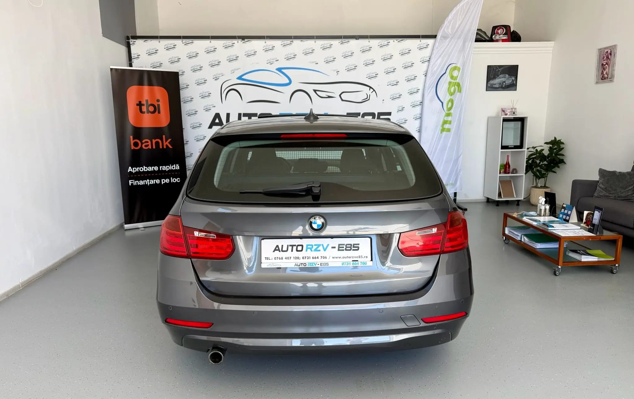 BMW 320