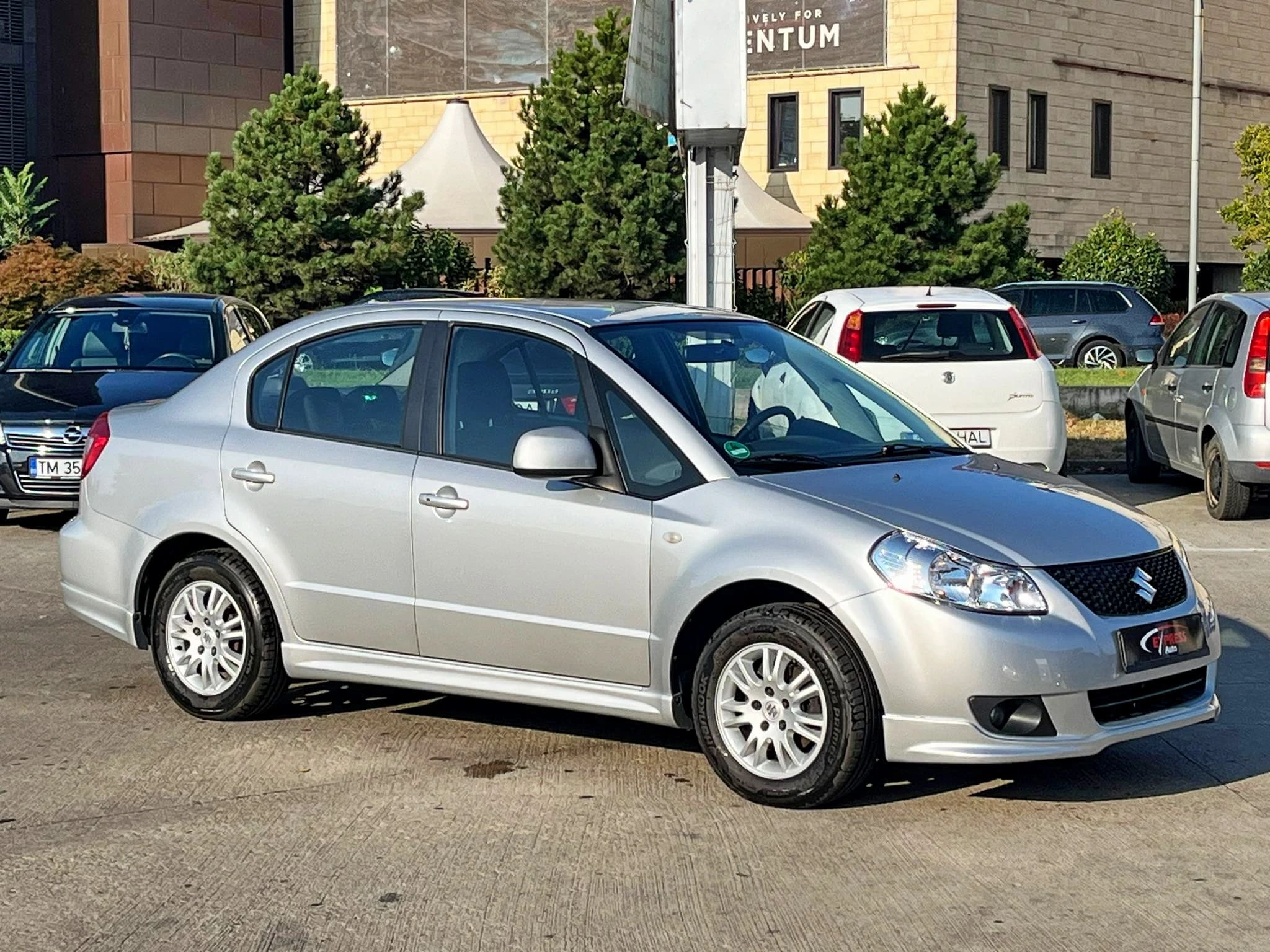 Suzuki SX4