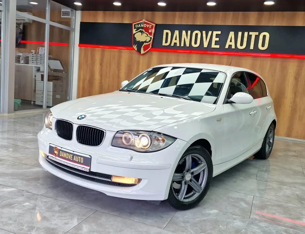 BMW 118
