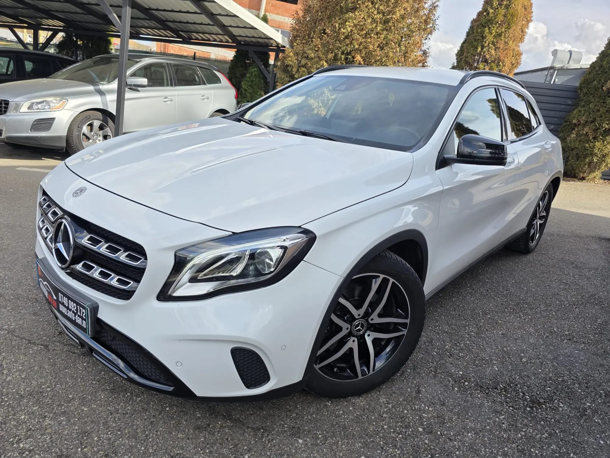 Mercedes-Benz GLA 220