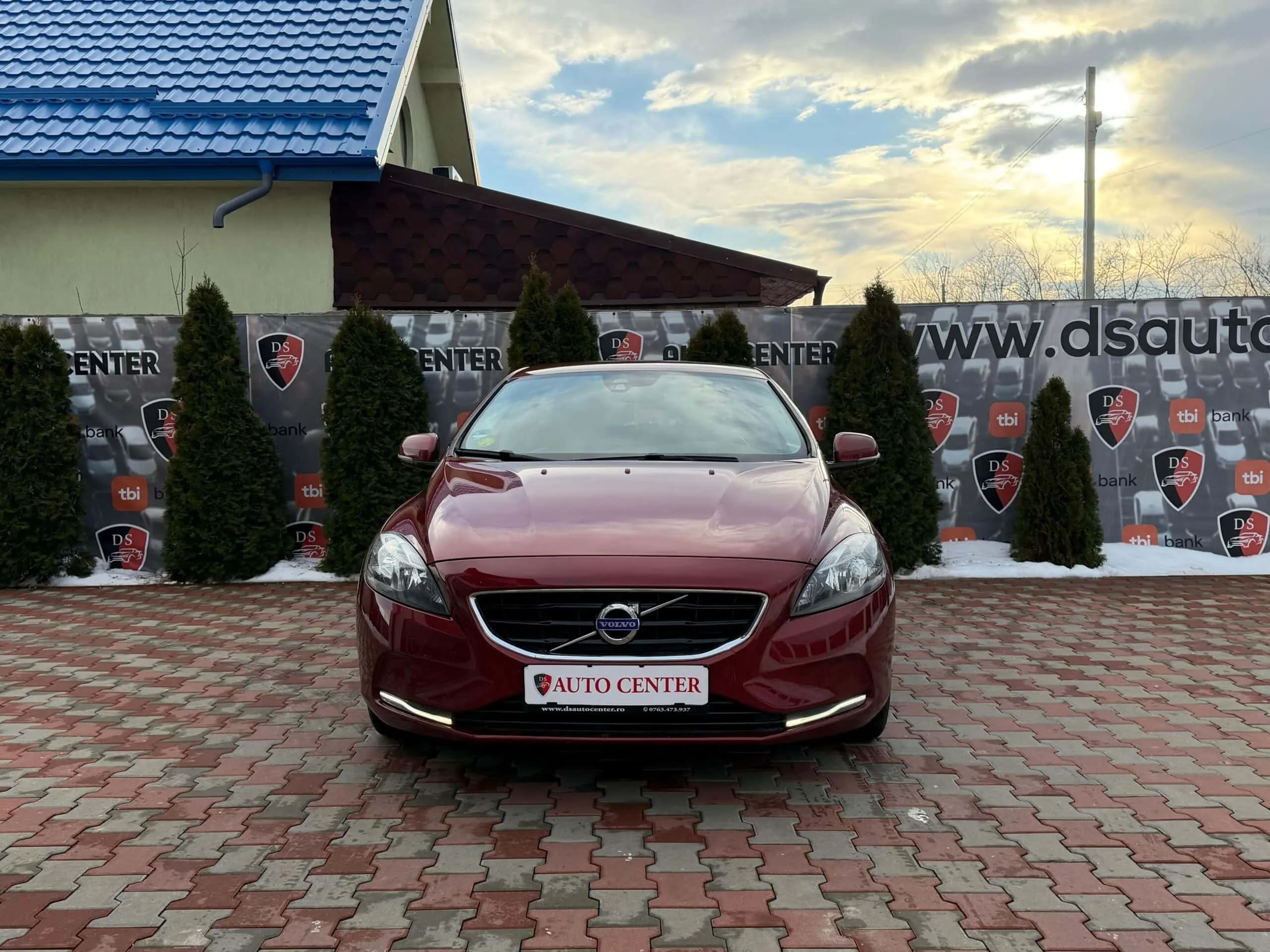 Volvo V40