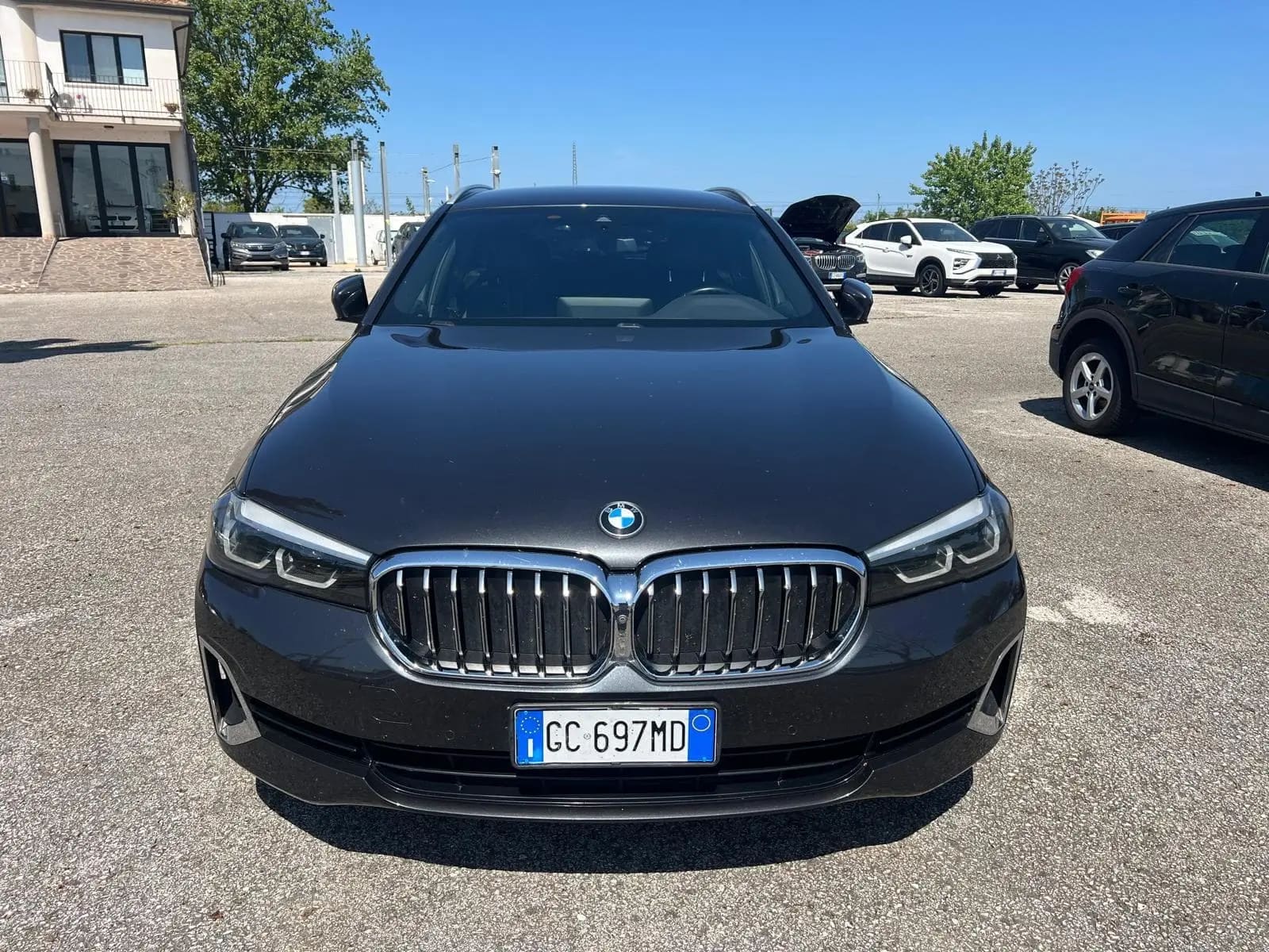 BMW 520