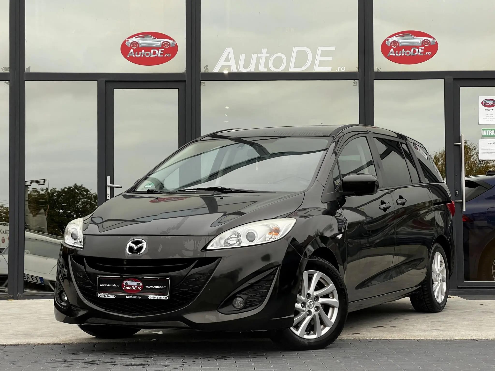 Mazda 5