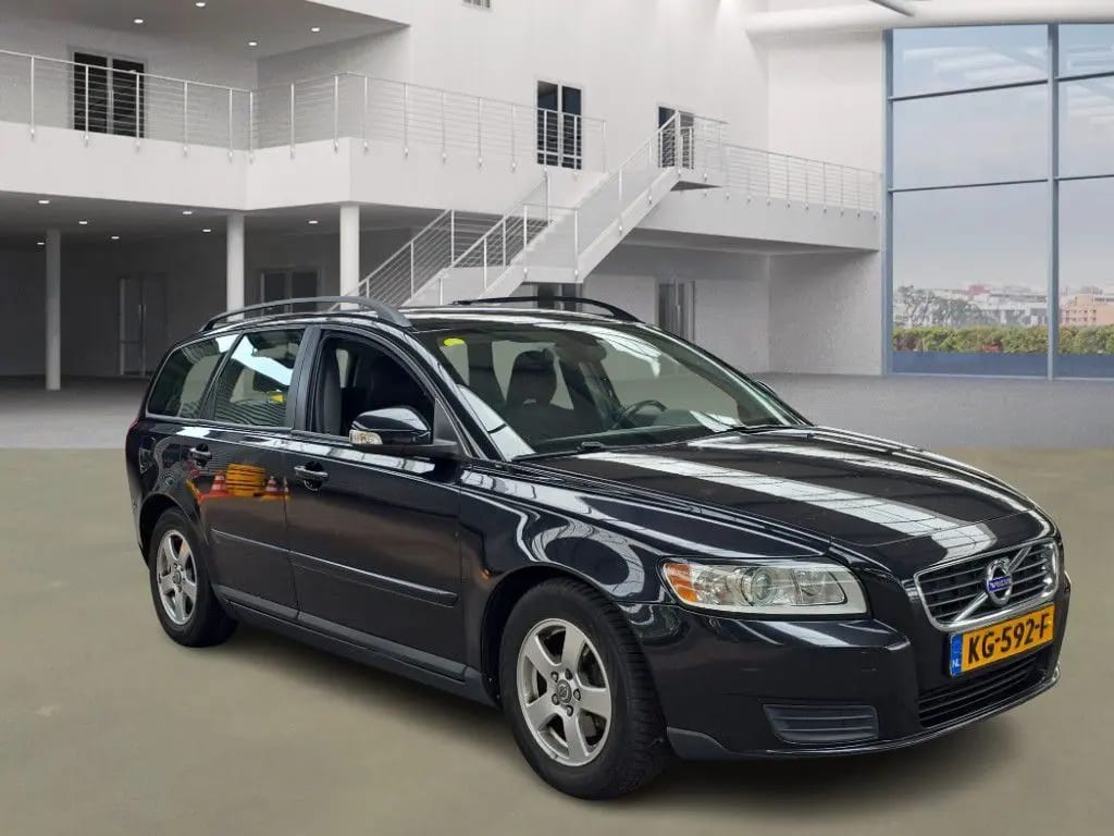 Volvo V50