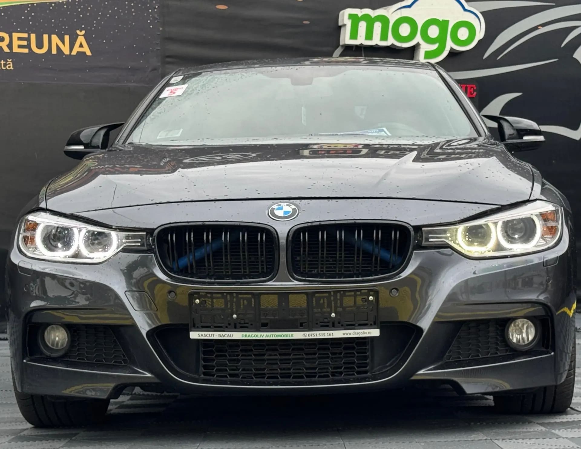 BMW 320