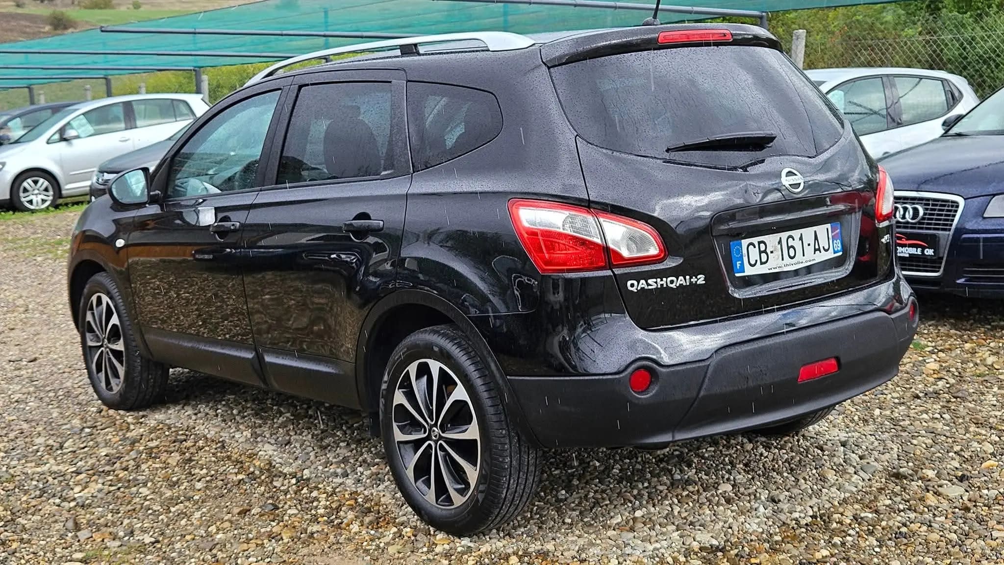Nissan Qashqai+2