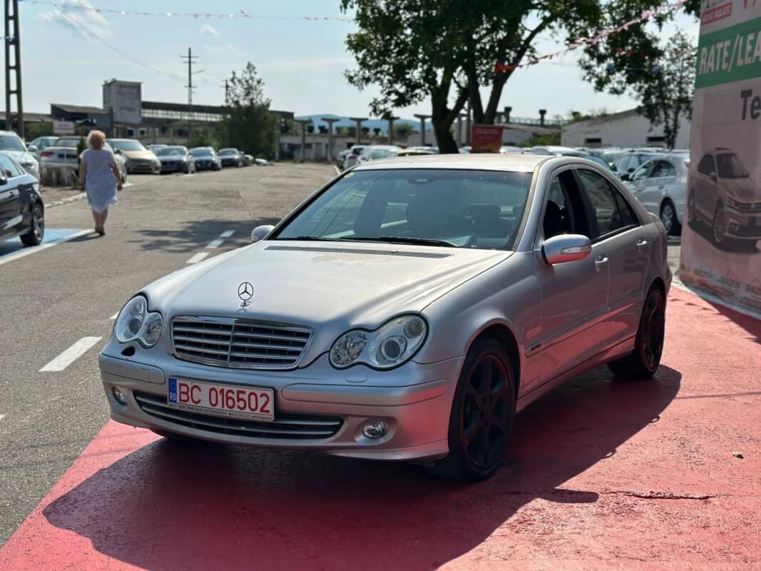 Mercedes-Benz C 200