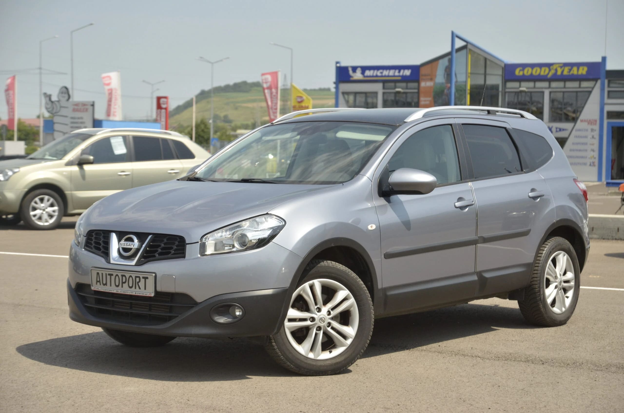 Nissan Qashqai+2