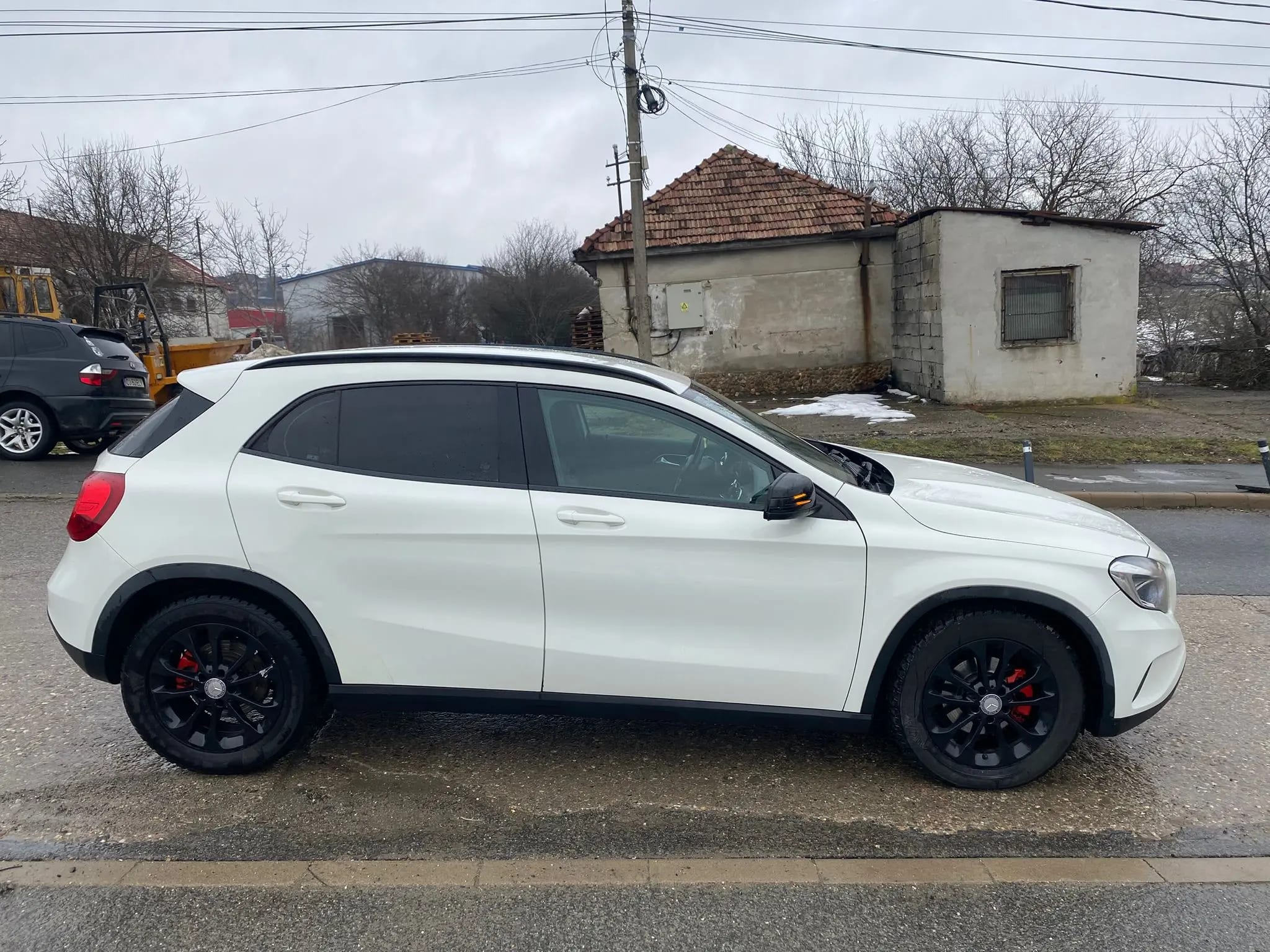 Mercedes-Benz GLA 220