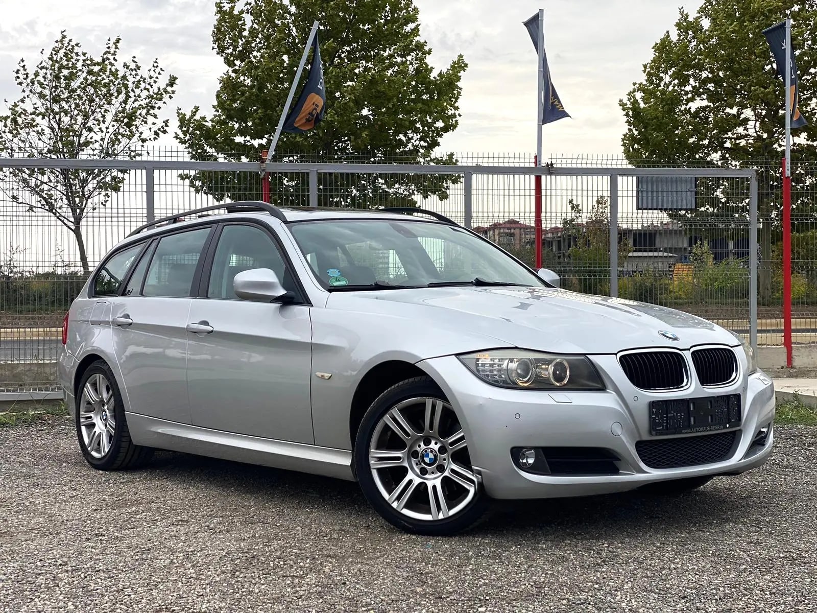BMW 320