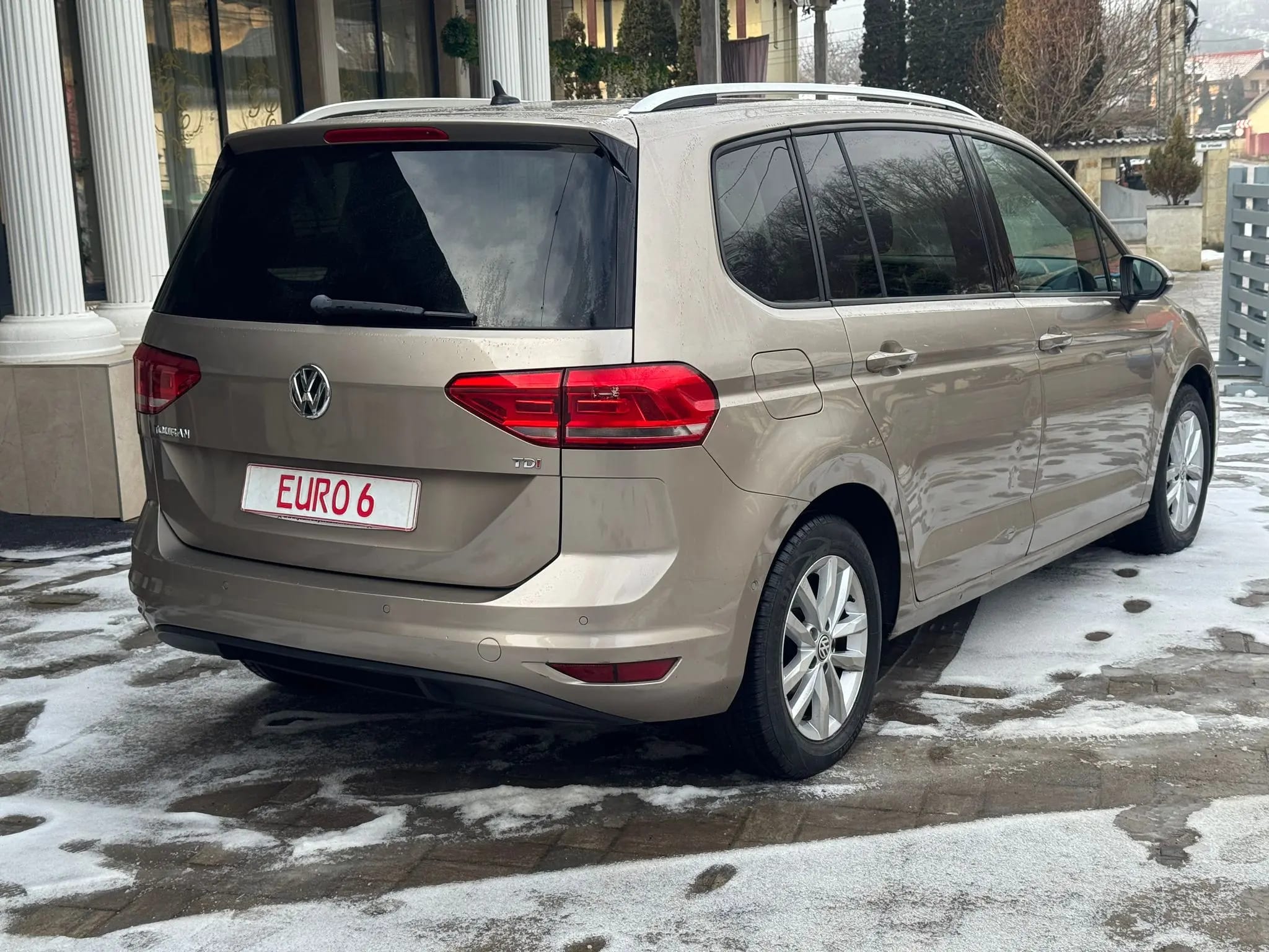 Volkswagen Touran