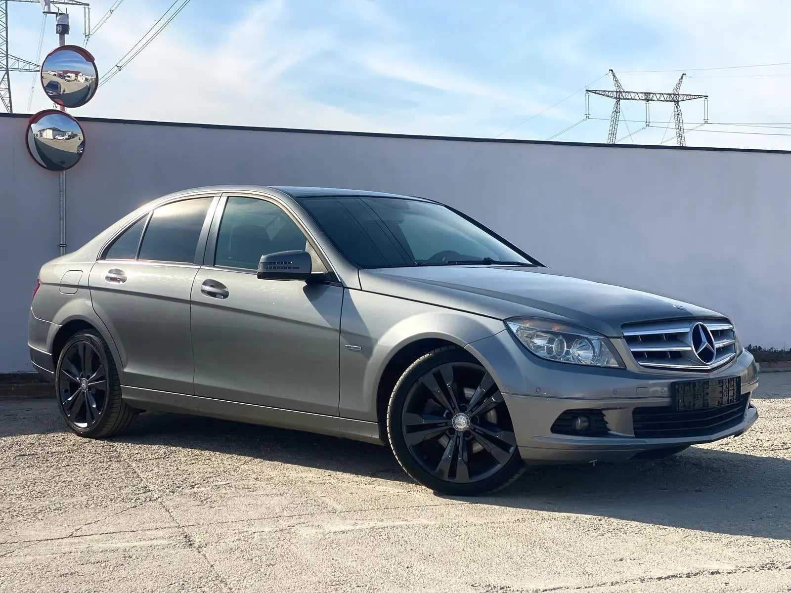 Mercedes-Benz 200