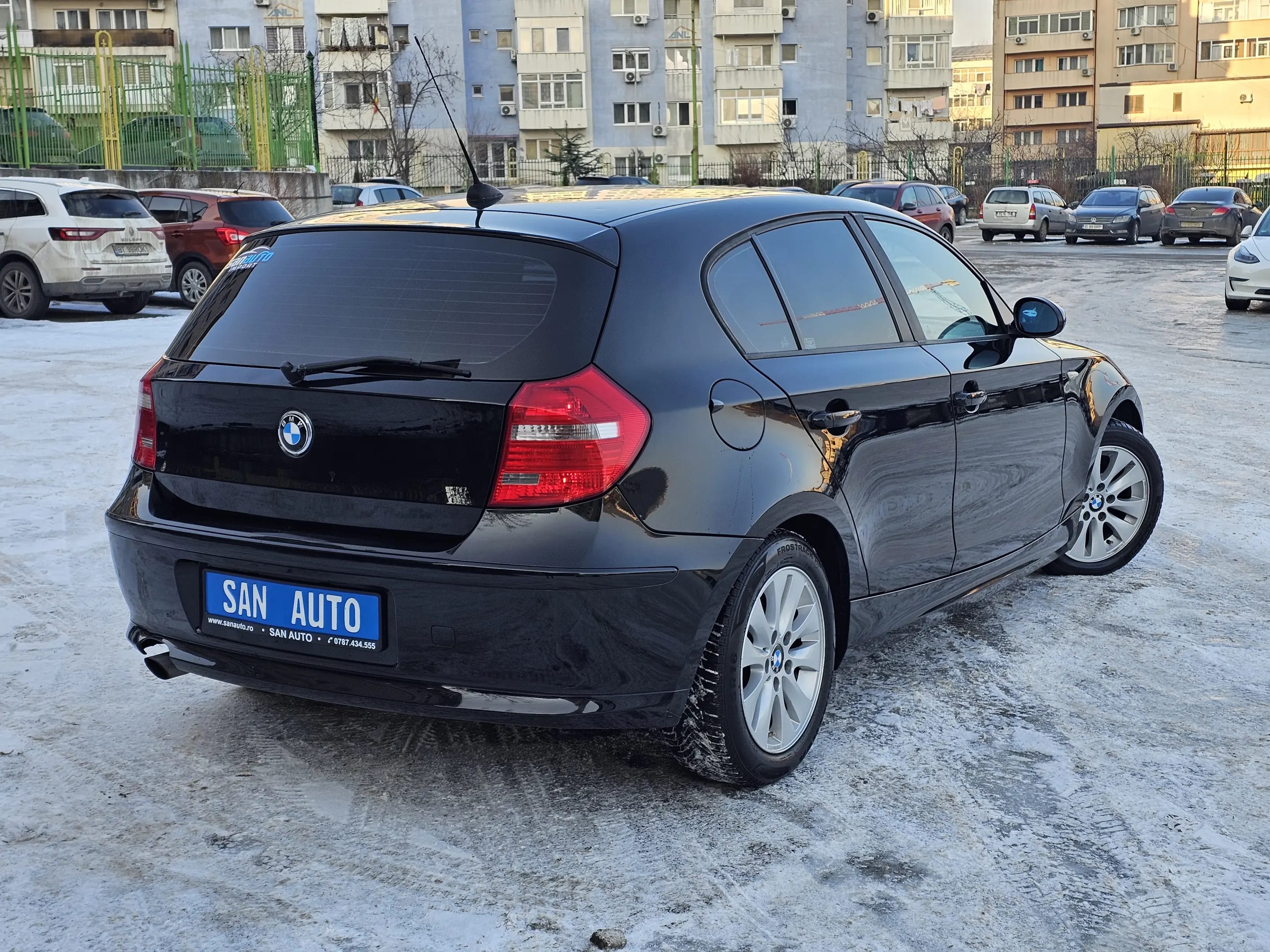 BMW 118