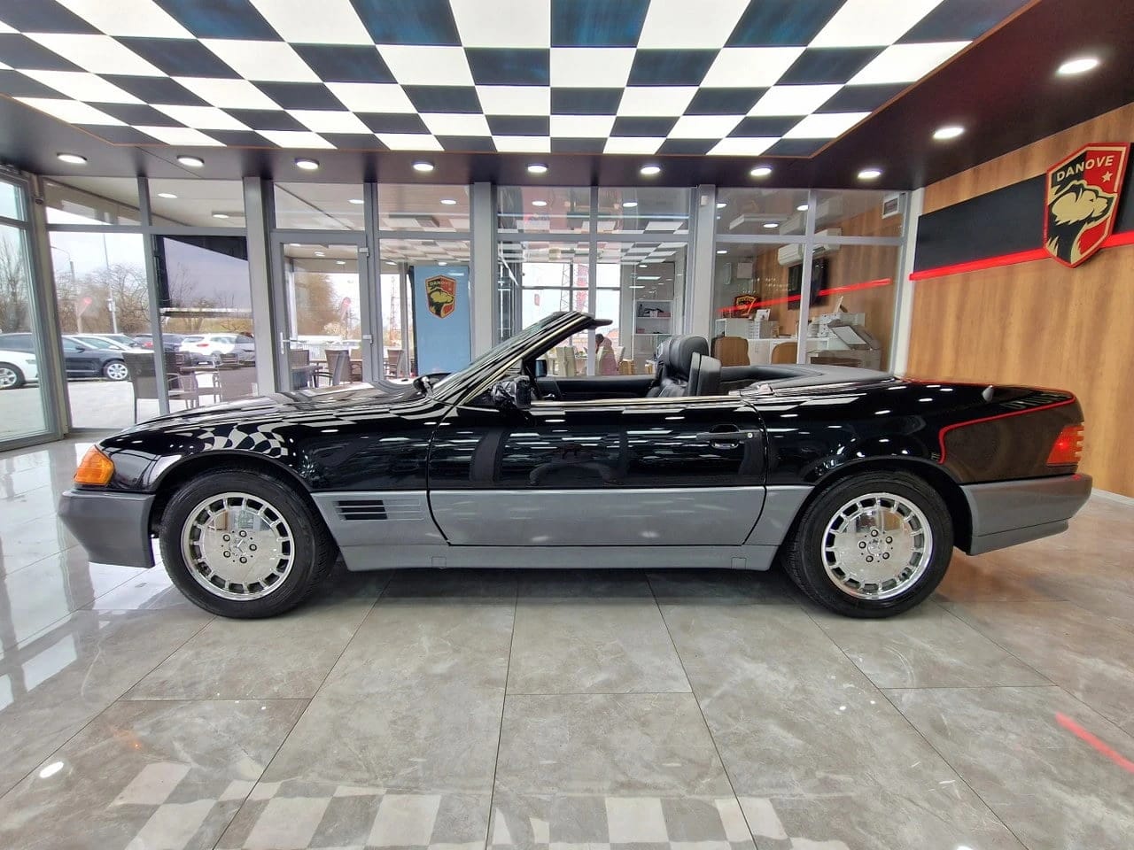 Mercedes-Benz SL 500