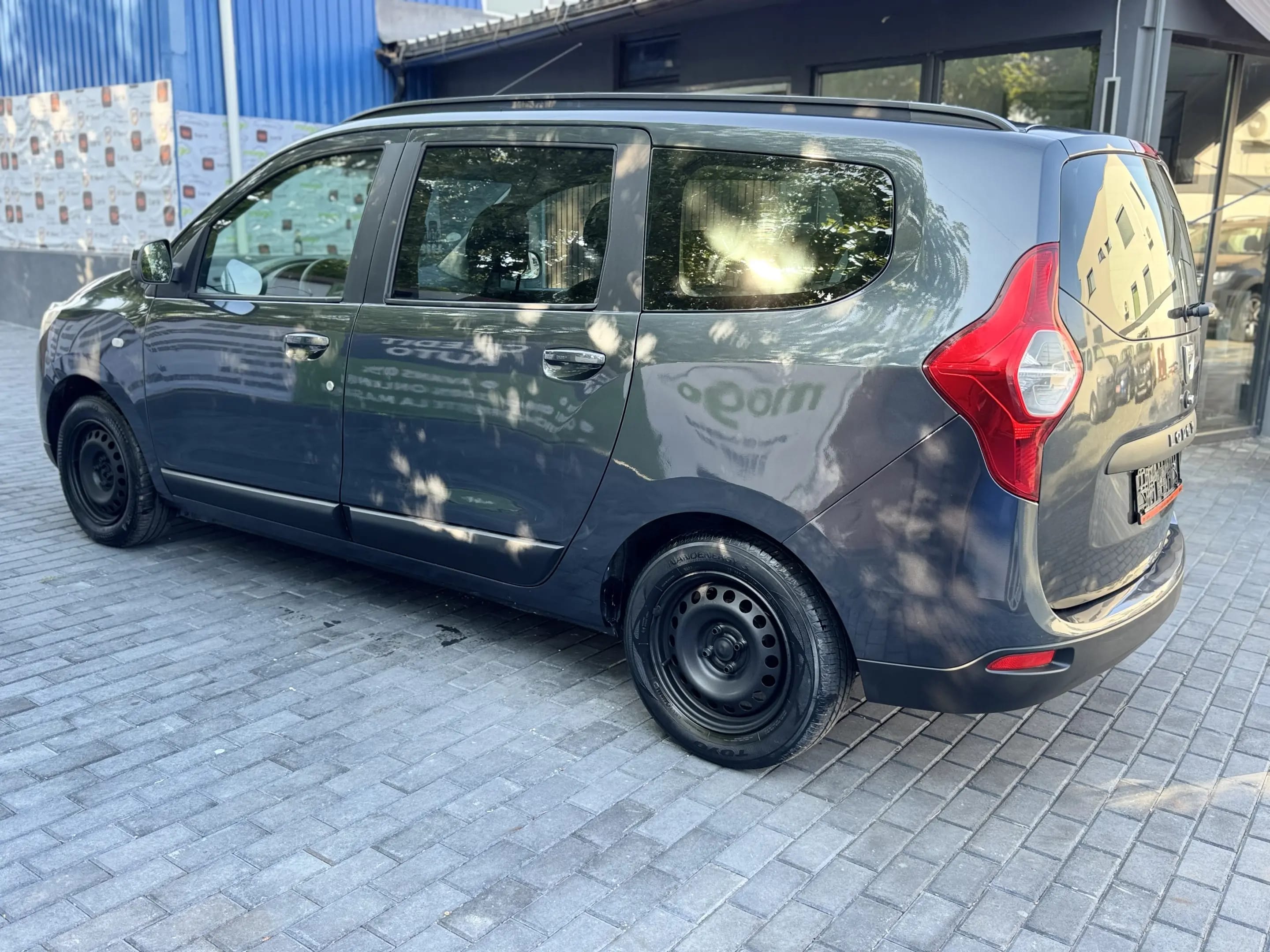 Dacia Lodgy