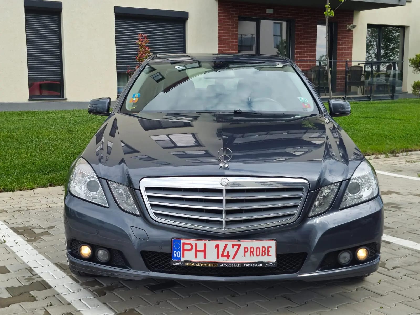 Mercedes-Benz E 220