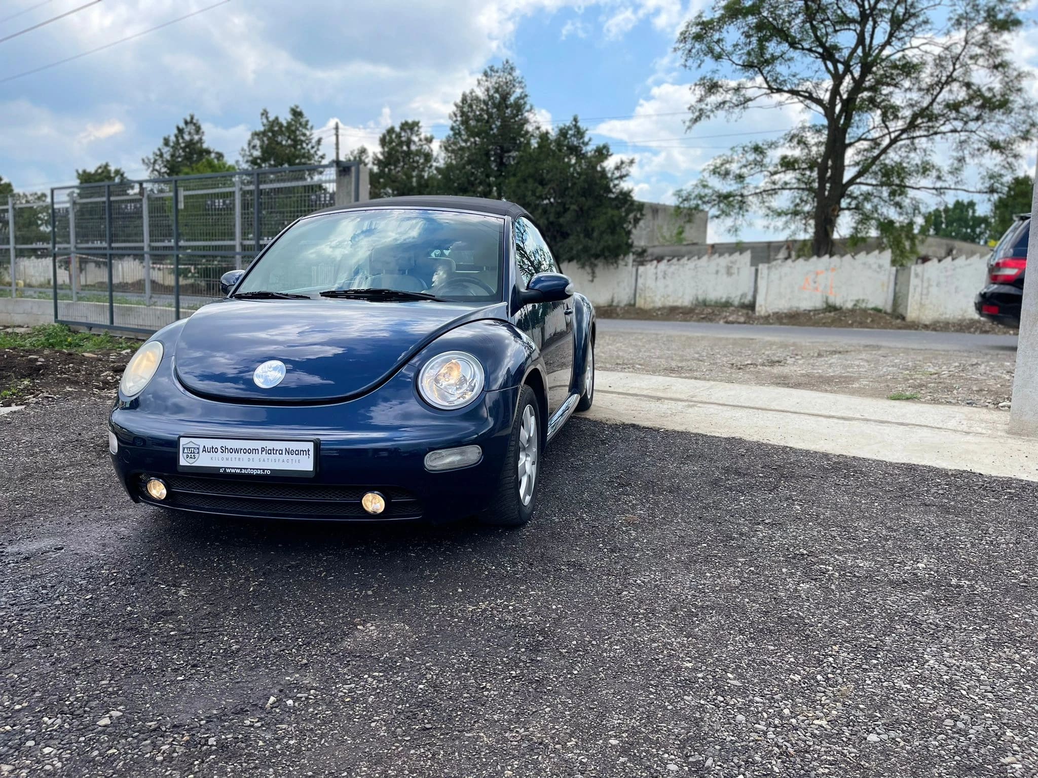 Volkswagen New Beetle