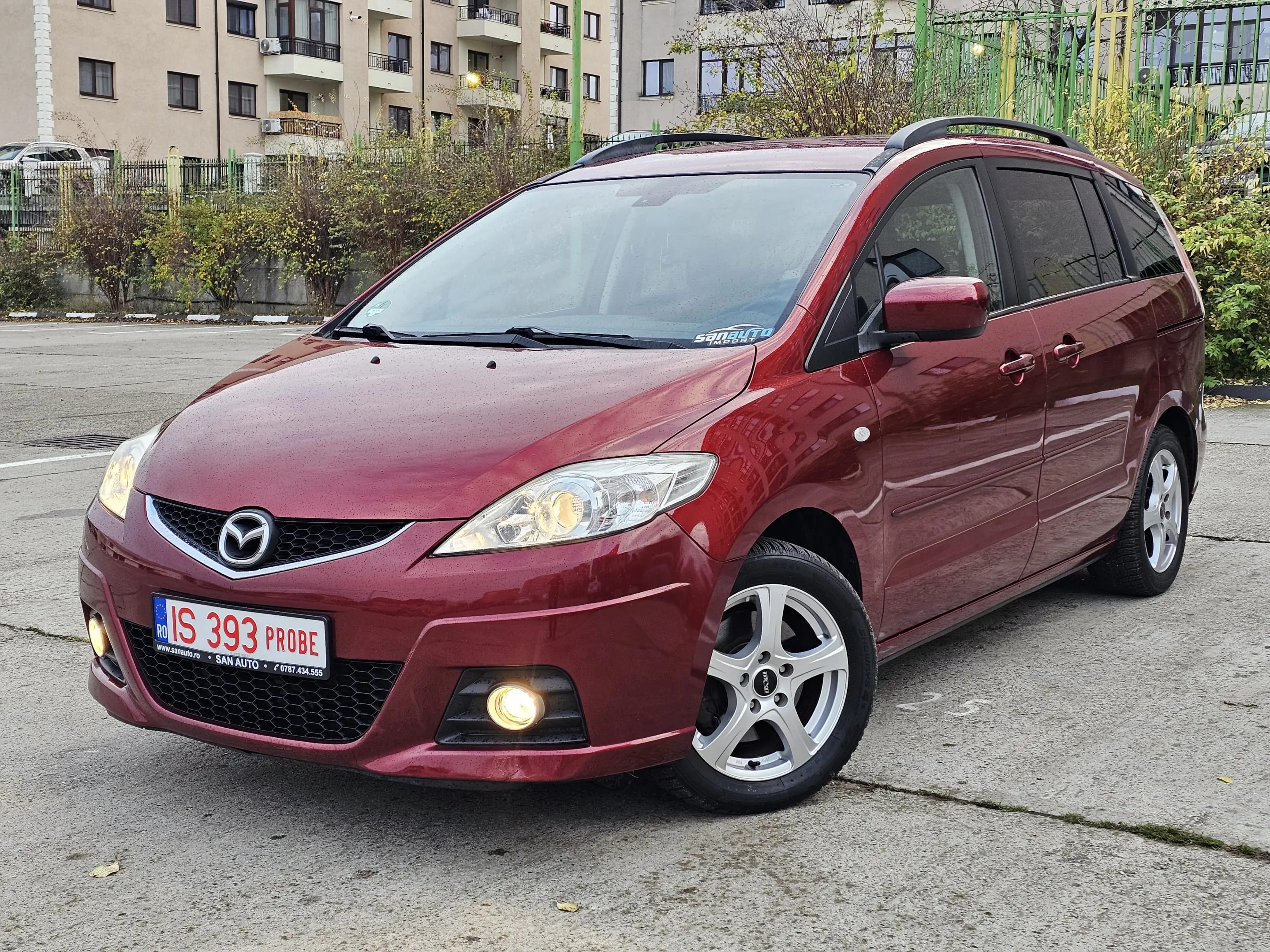 Mazda 5