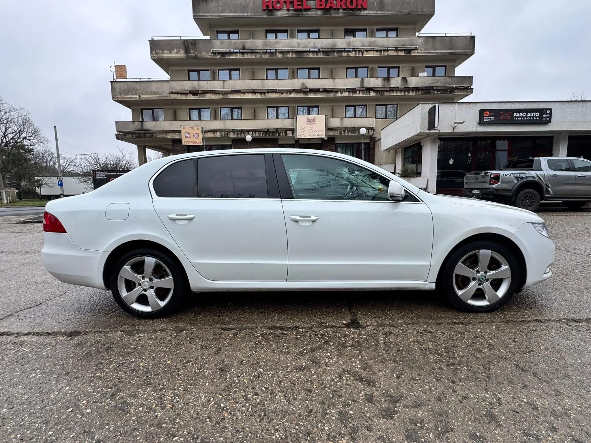 Skoda Superb