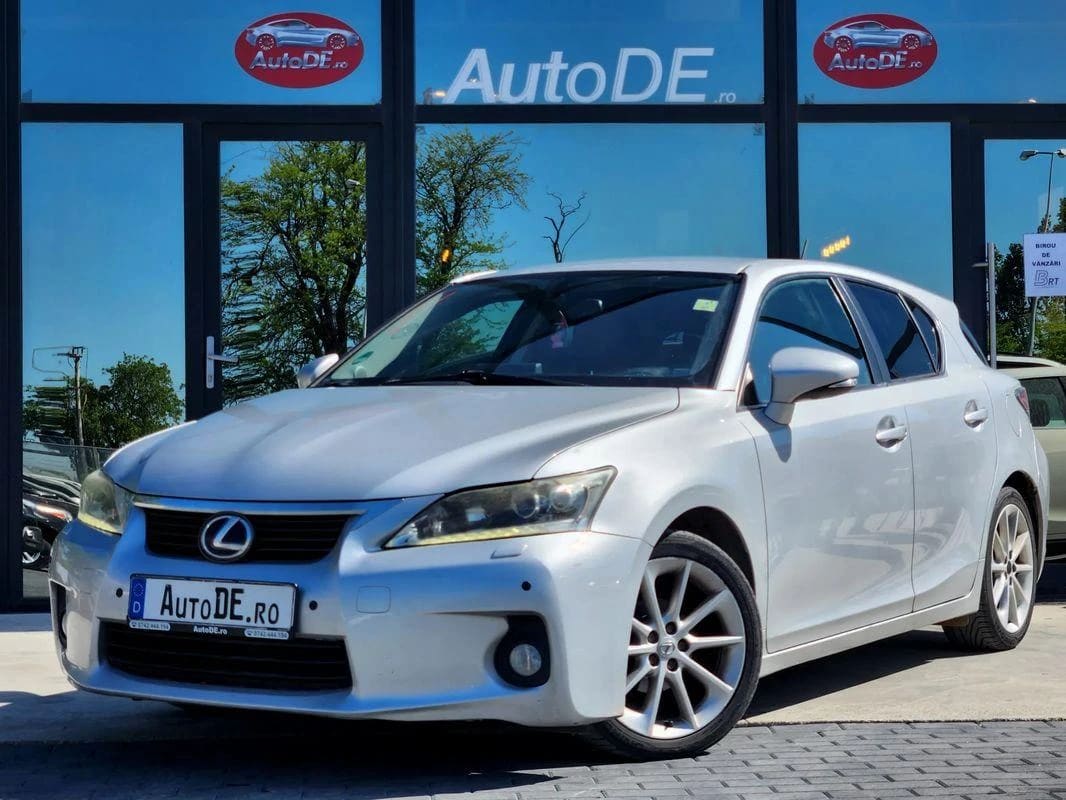 Lexus CT 200h