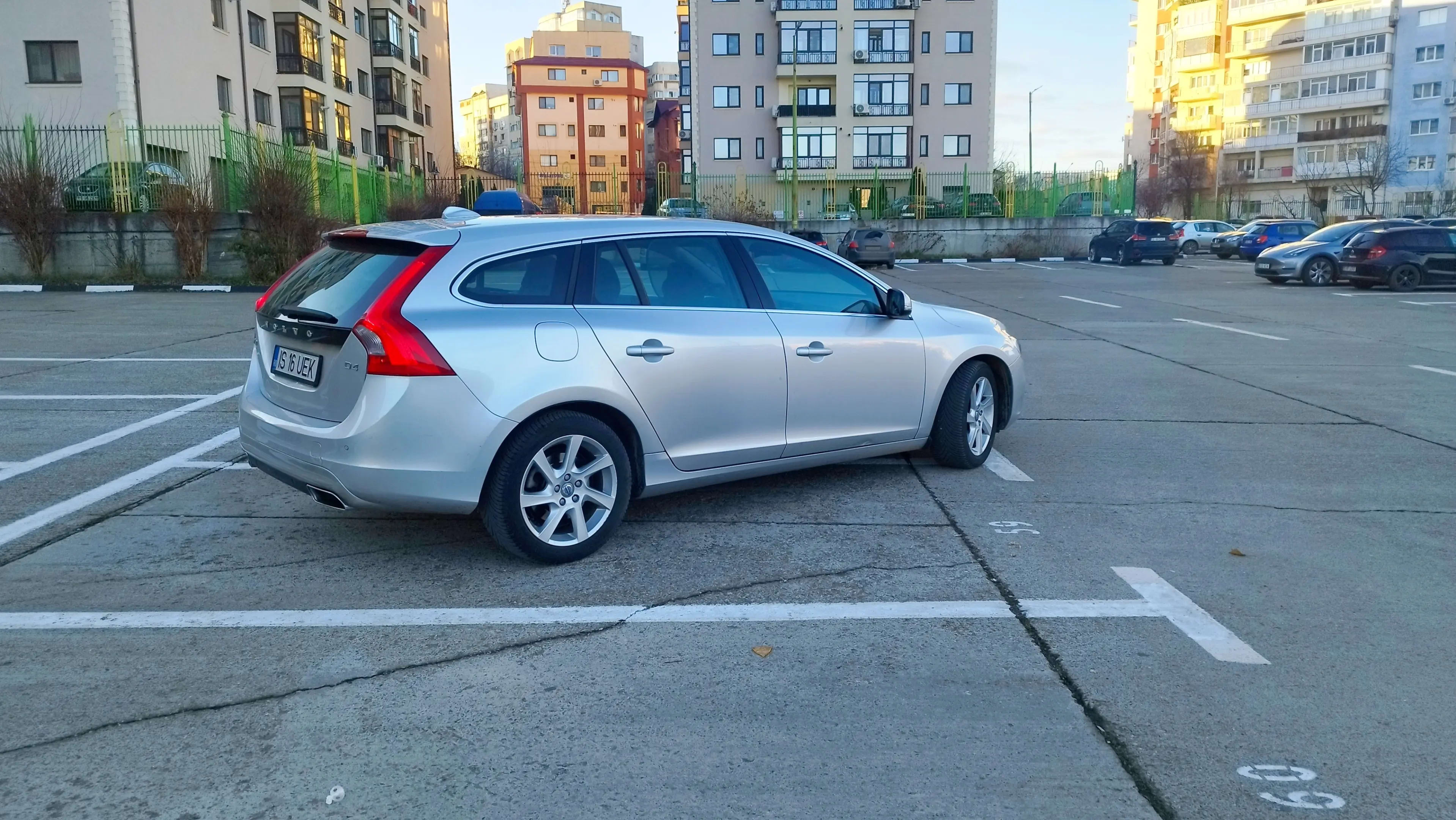 Volvo V60
