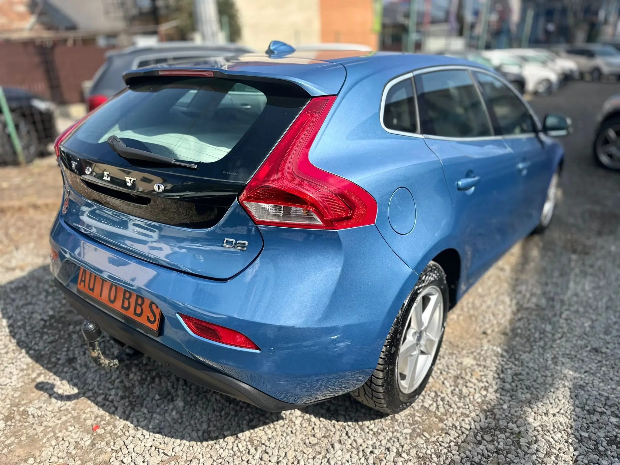 Volvo V40