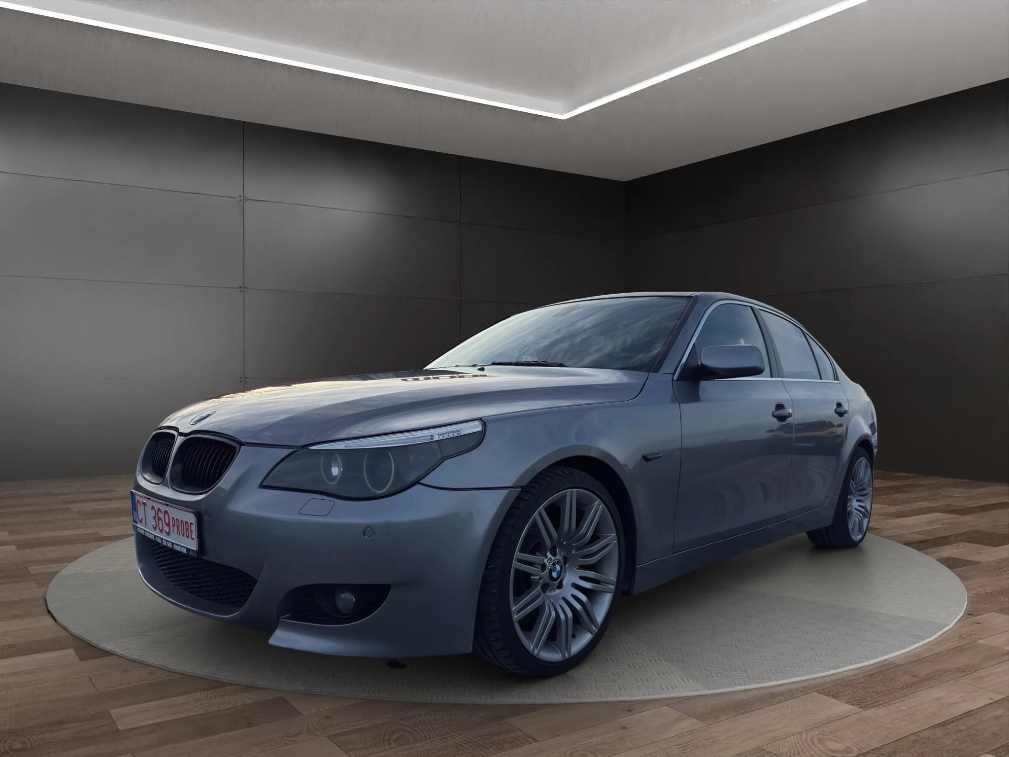 BMW 545