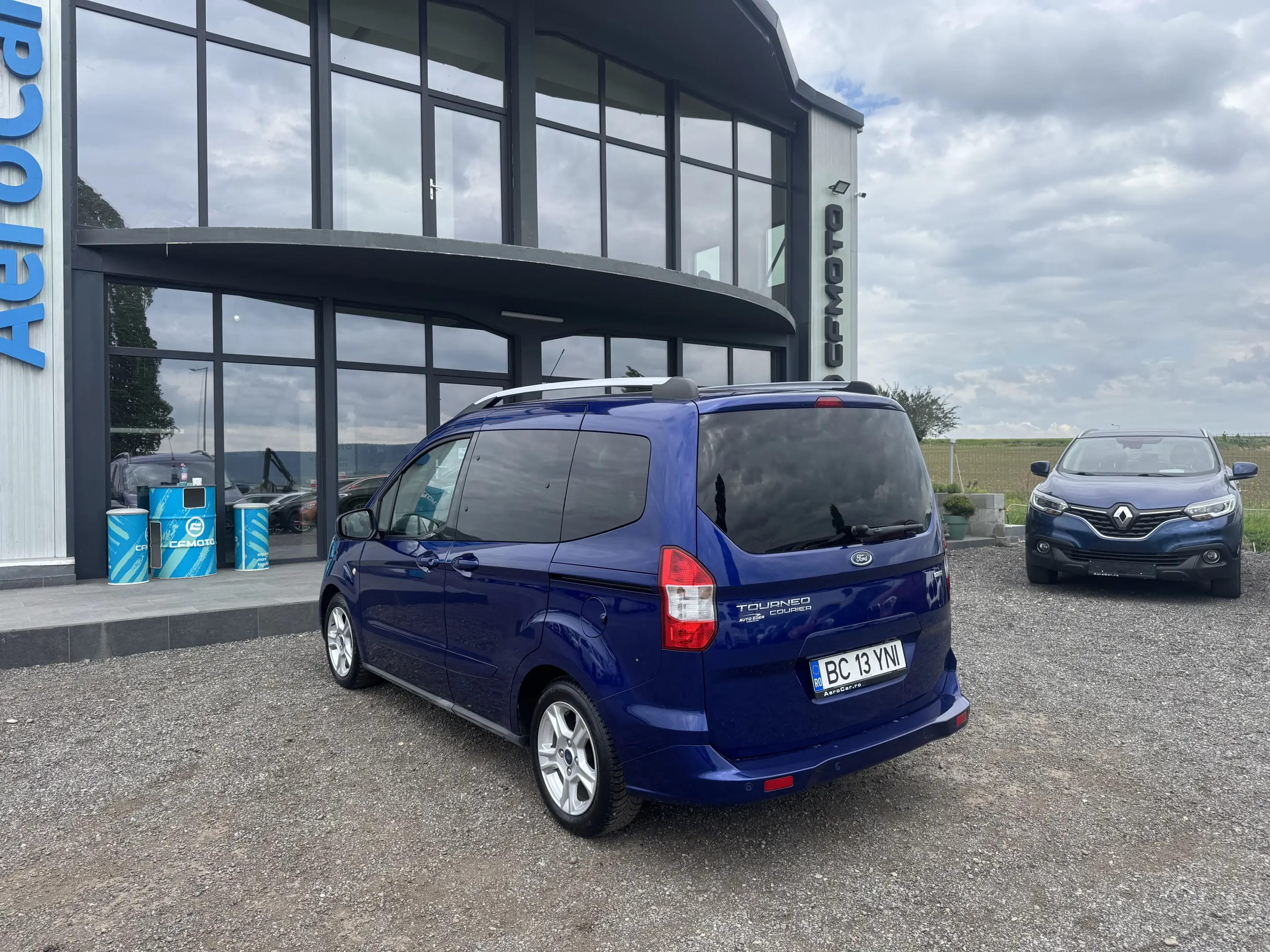 Ford Tourneo Courier