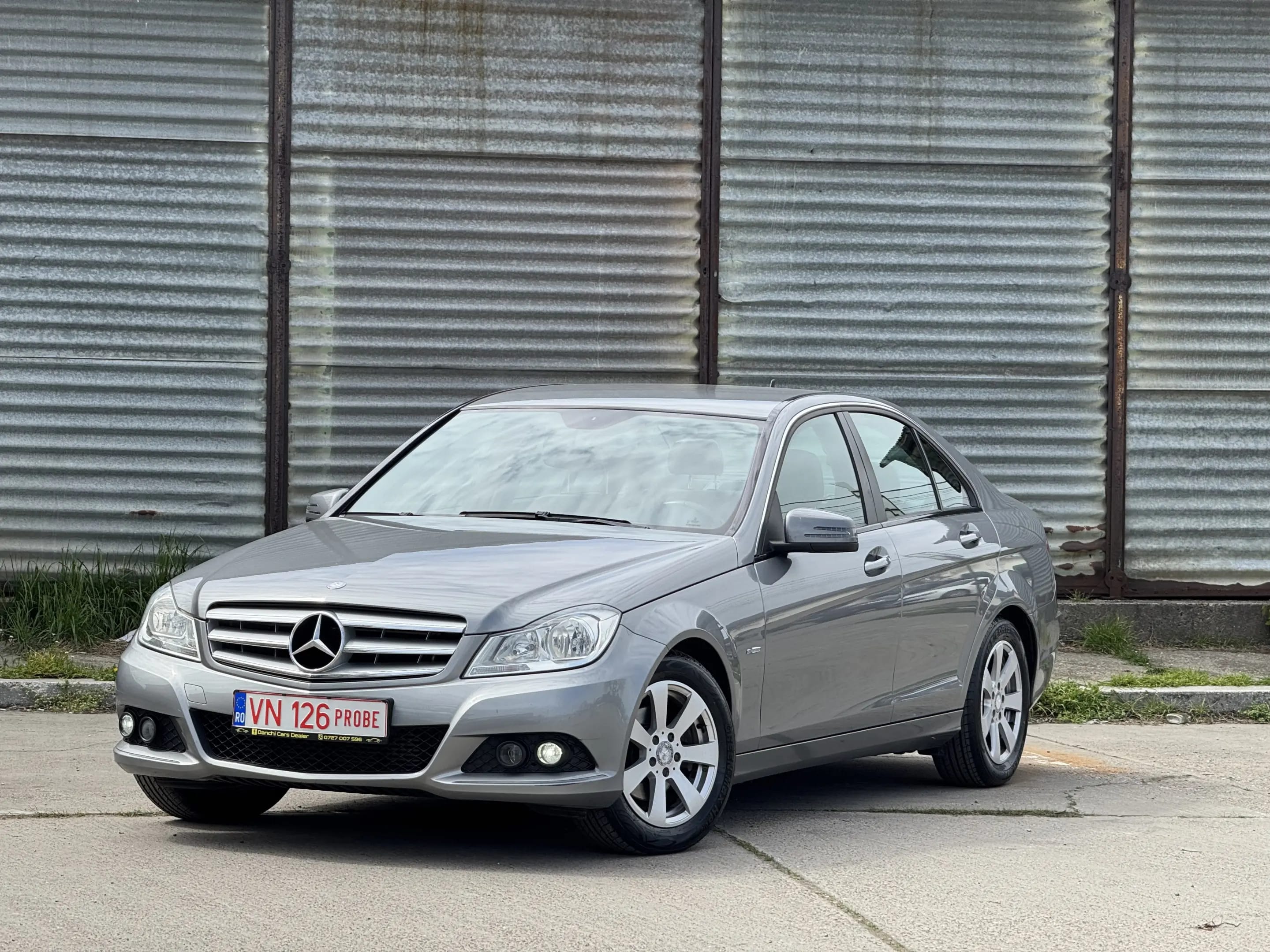 Mercedes-Benz C 180