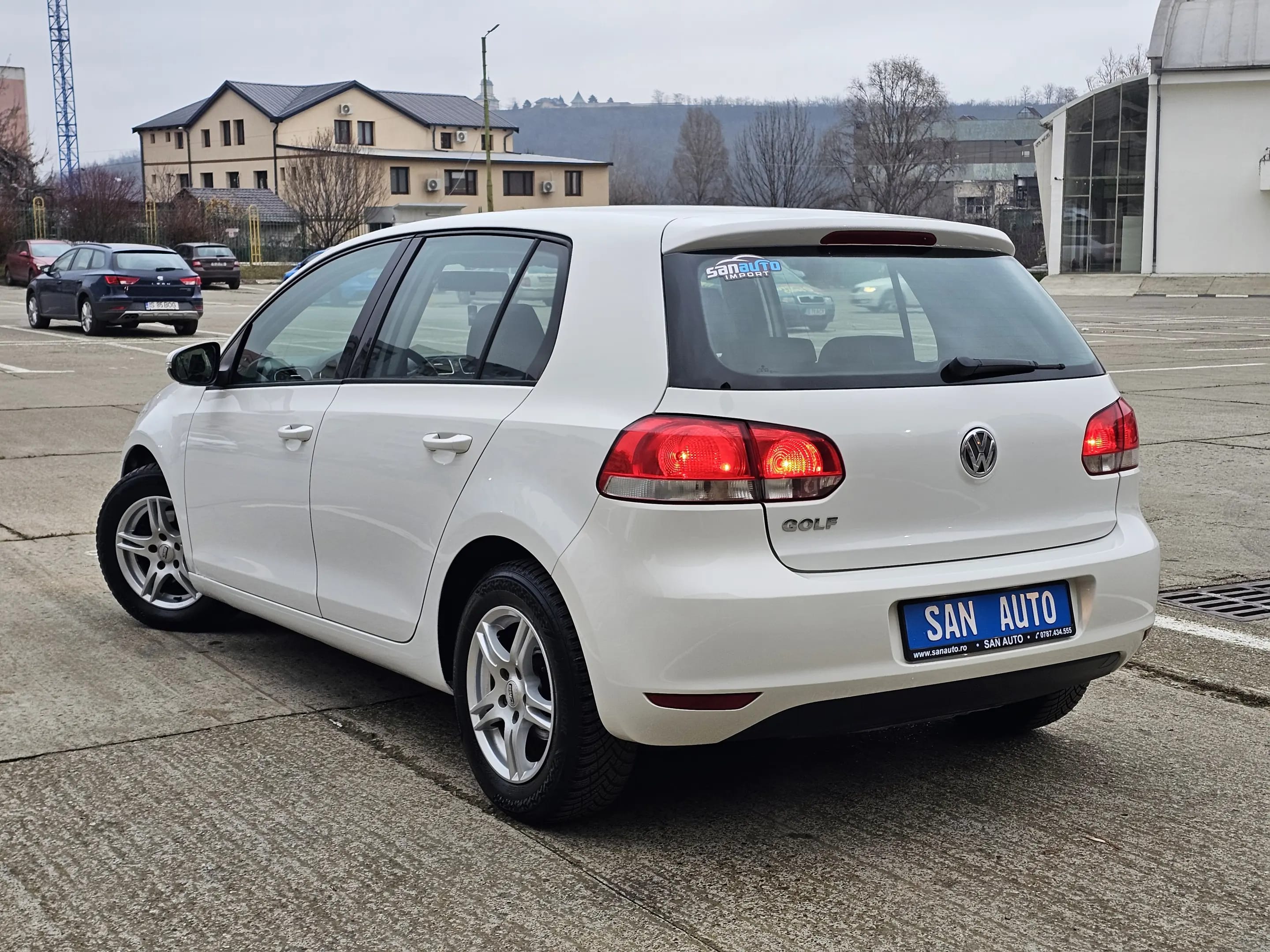 Volkswagen Golf