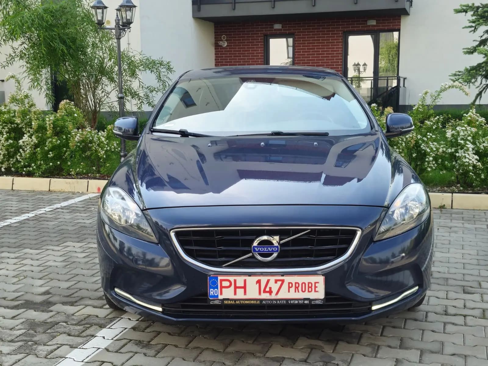 Volvo V40