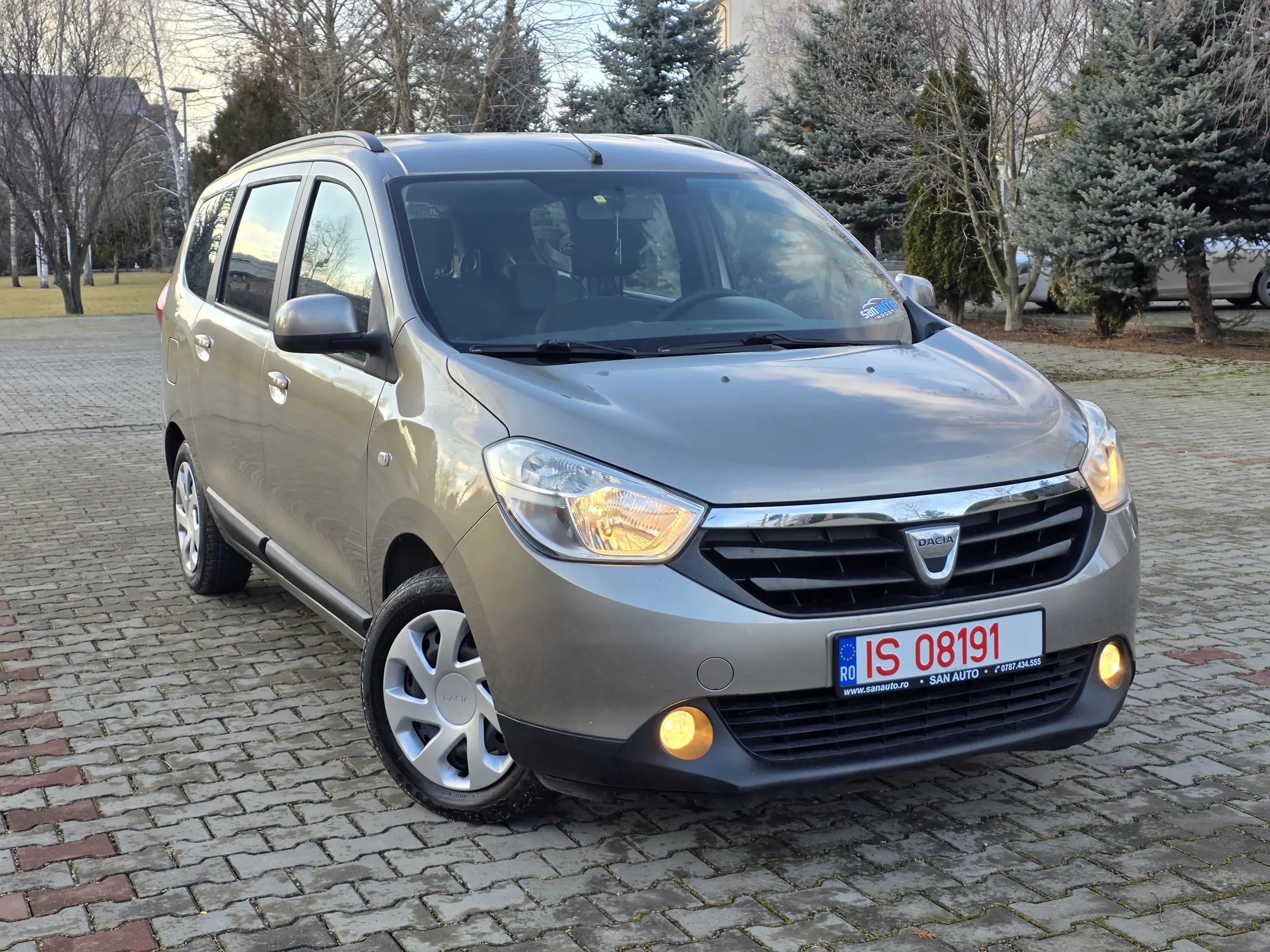 Dacia Lodgy