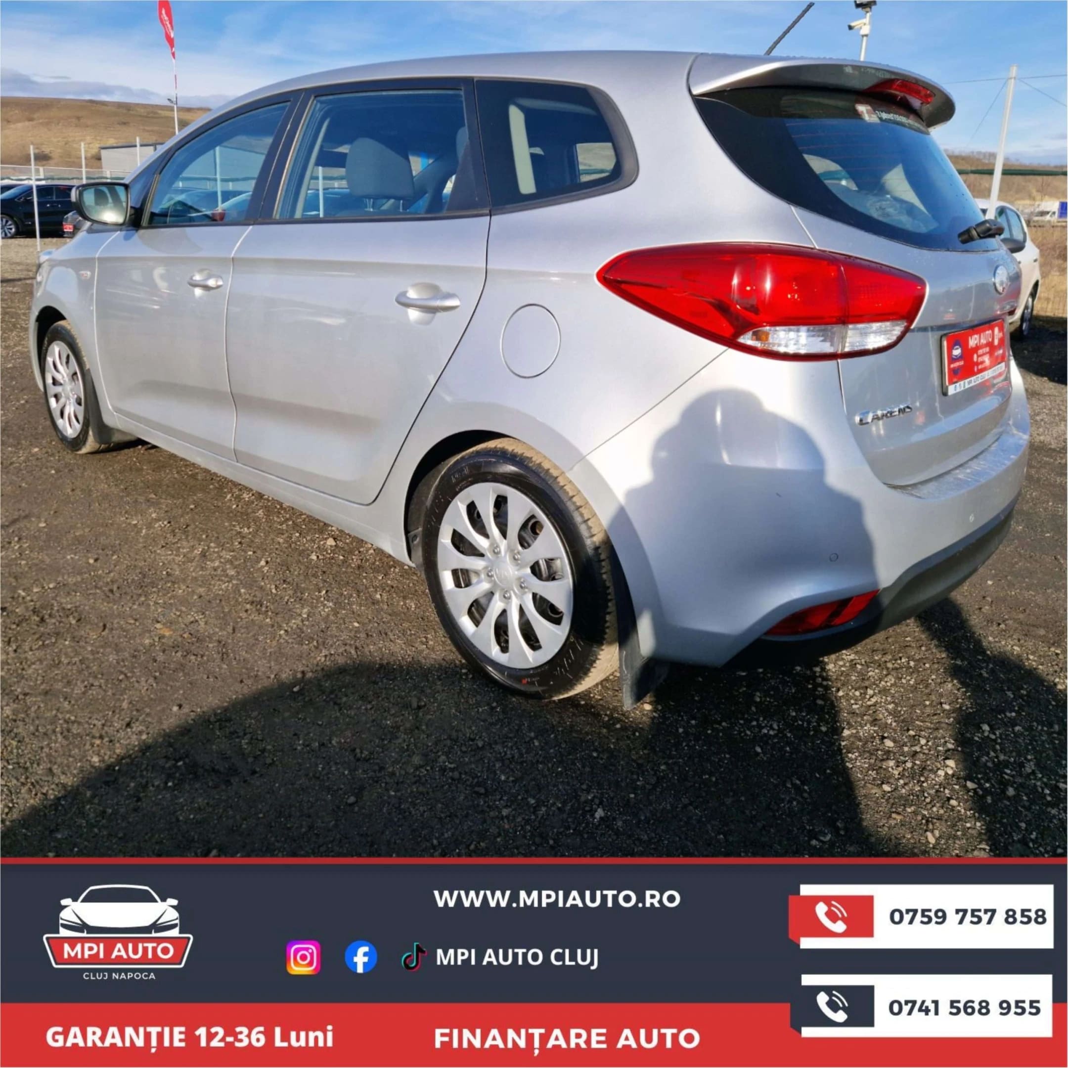 Kia Carens