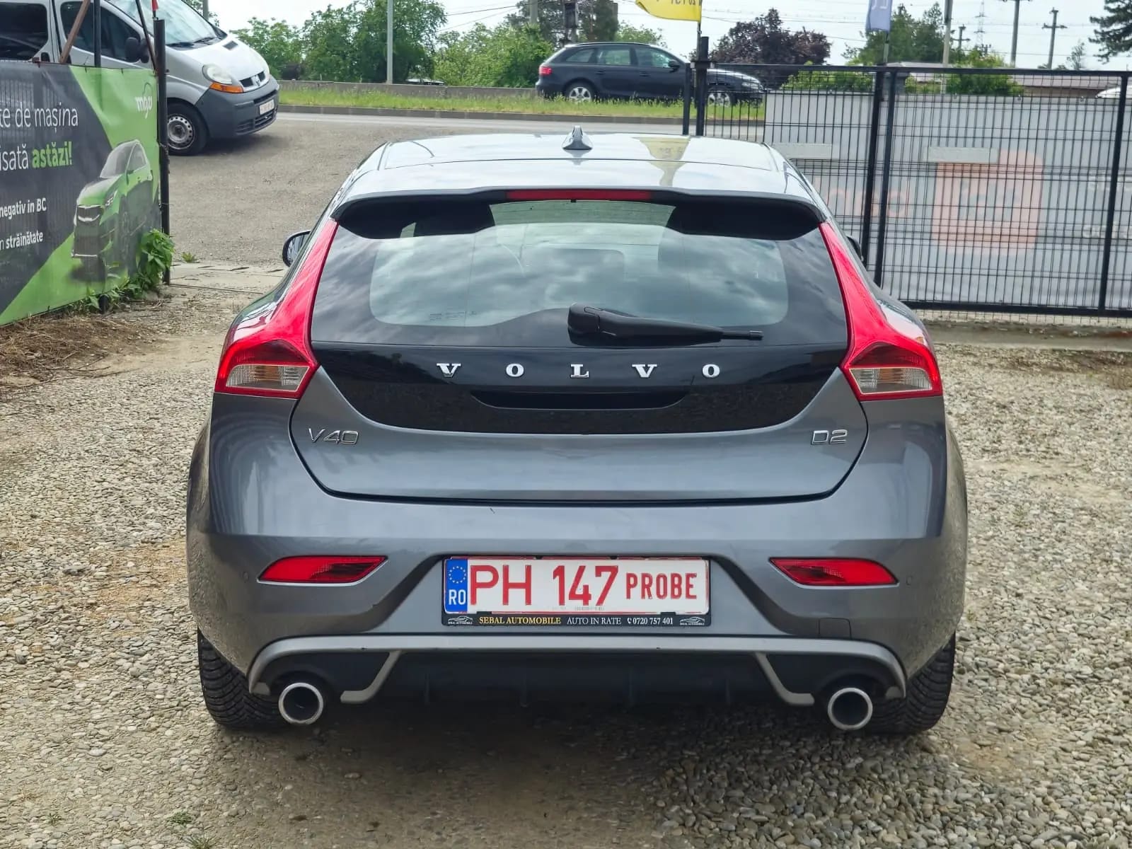 Volvo V40