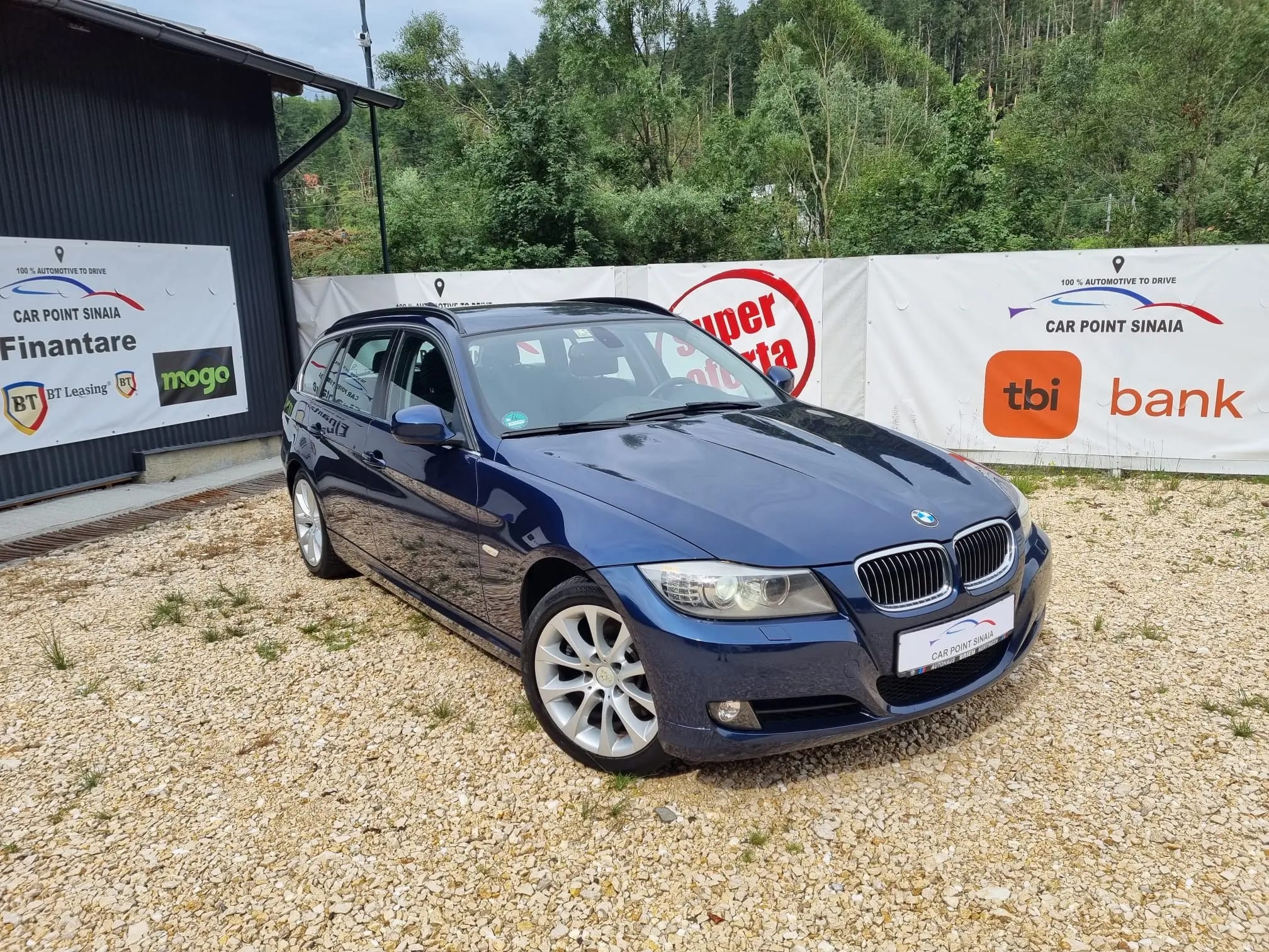 BMW 330