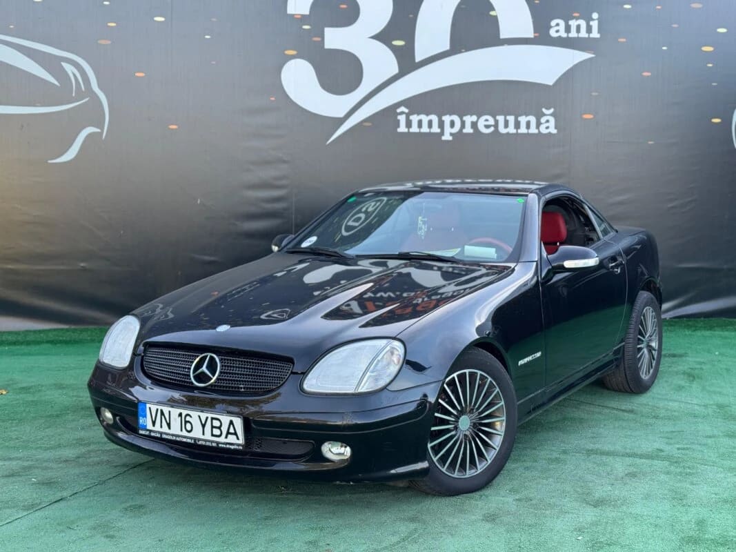 Mercedes-Benz SLK 230