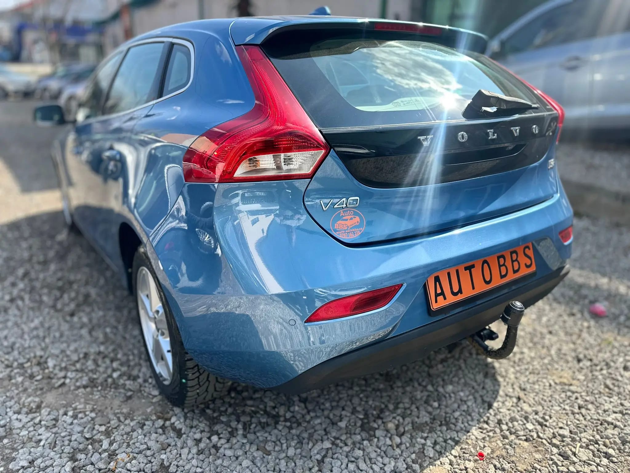 Volvo V40