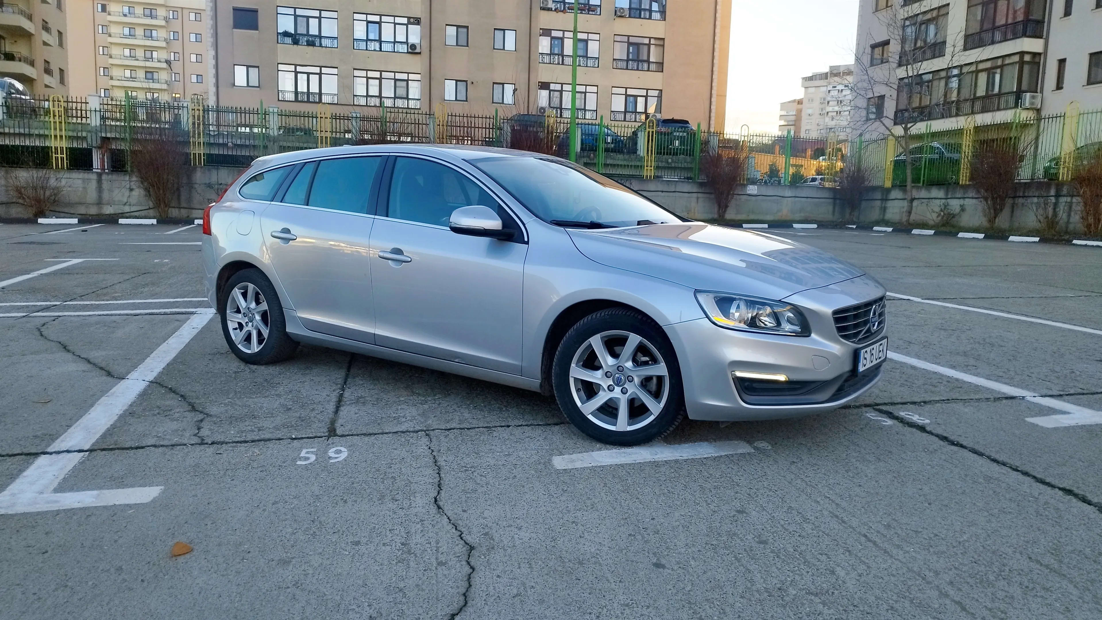 Volvo V60