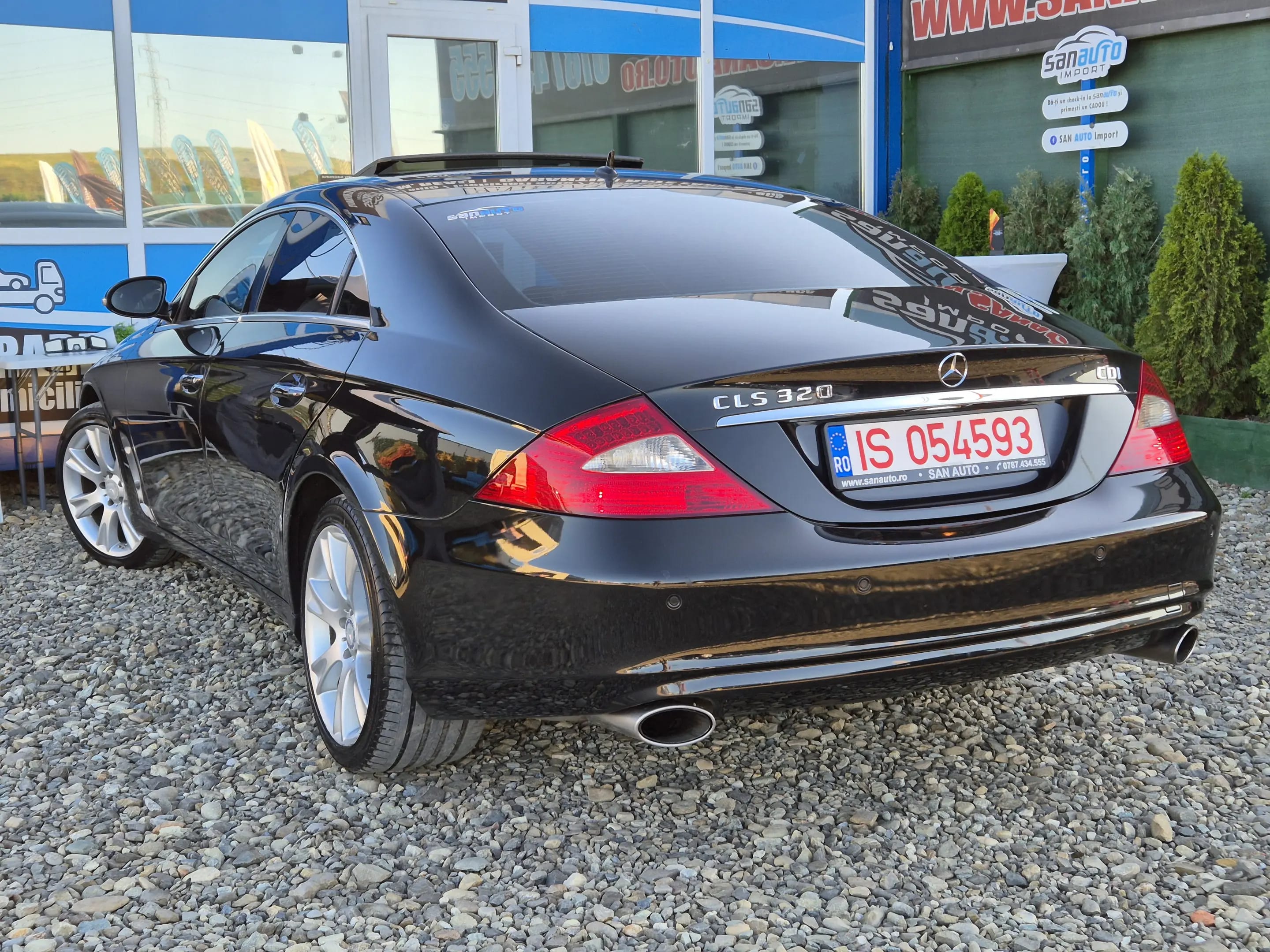 Mercedes-Benz CLS 320