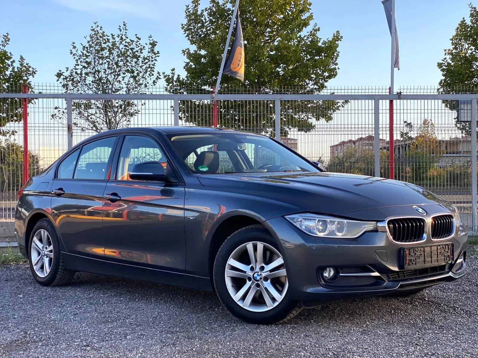 BMW 320