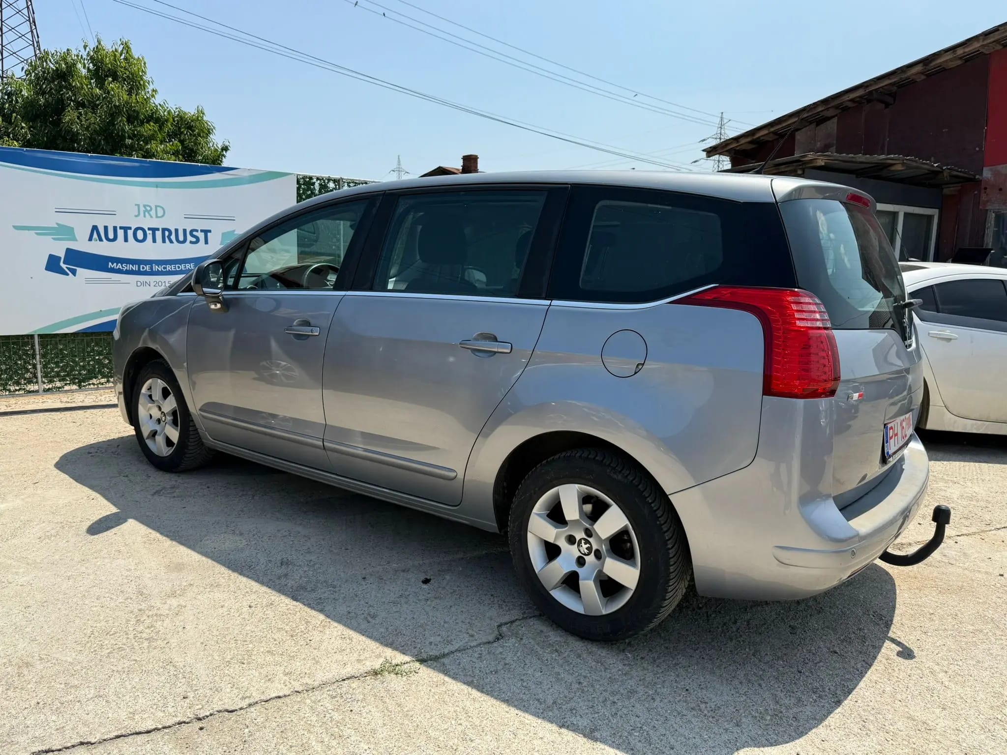 Peugeot 5008