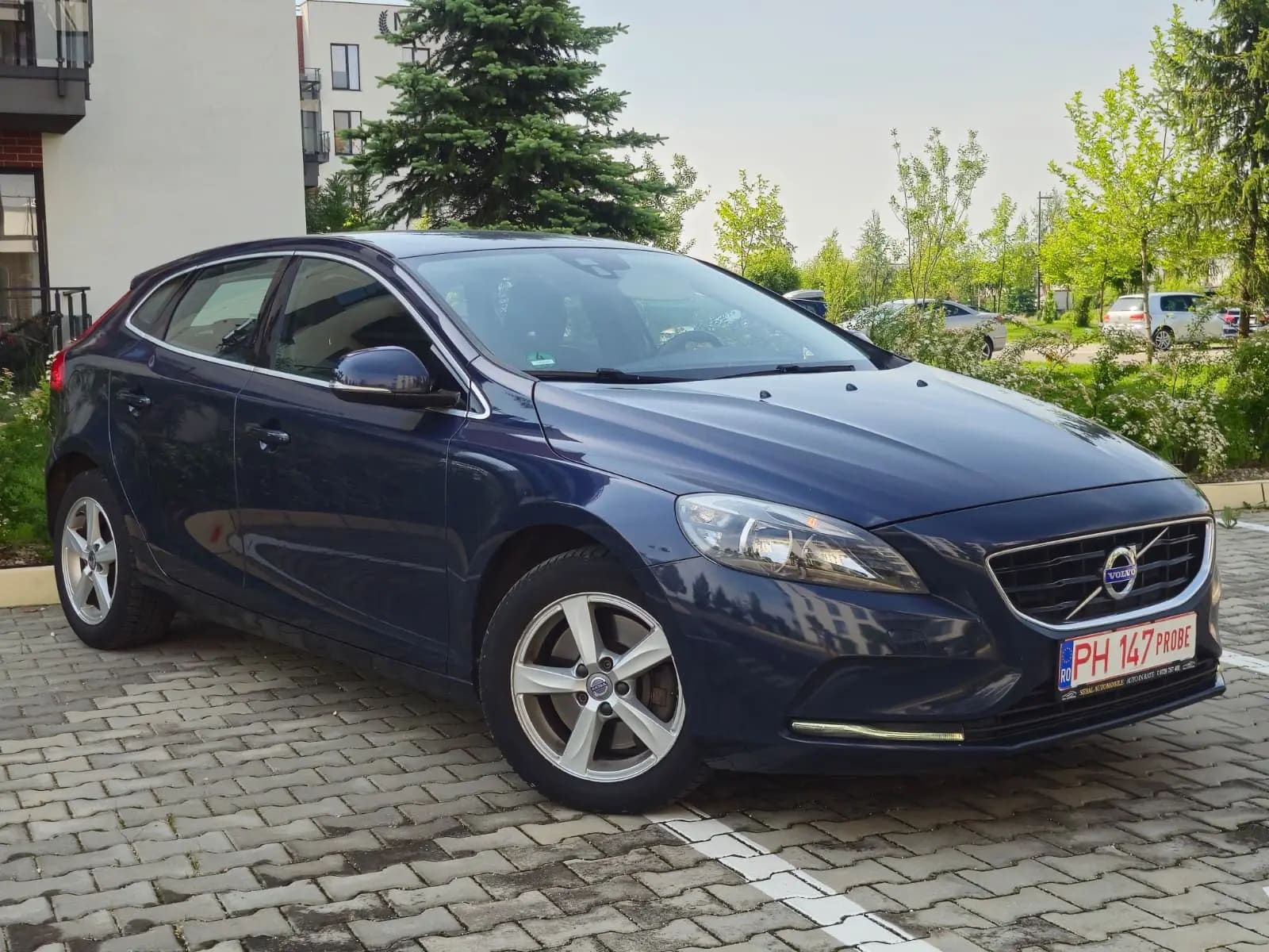 Volvo V40