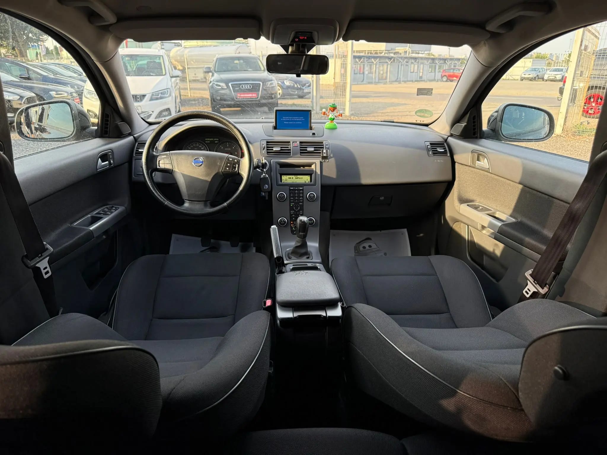 Volvo V50