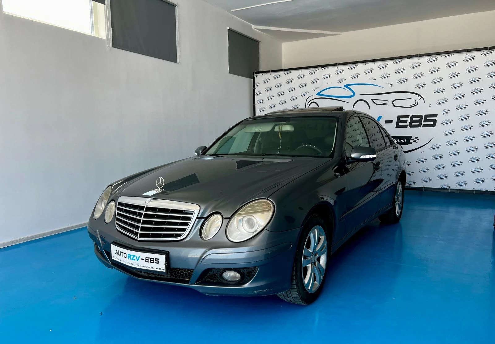 Mercedes-Benz E 220