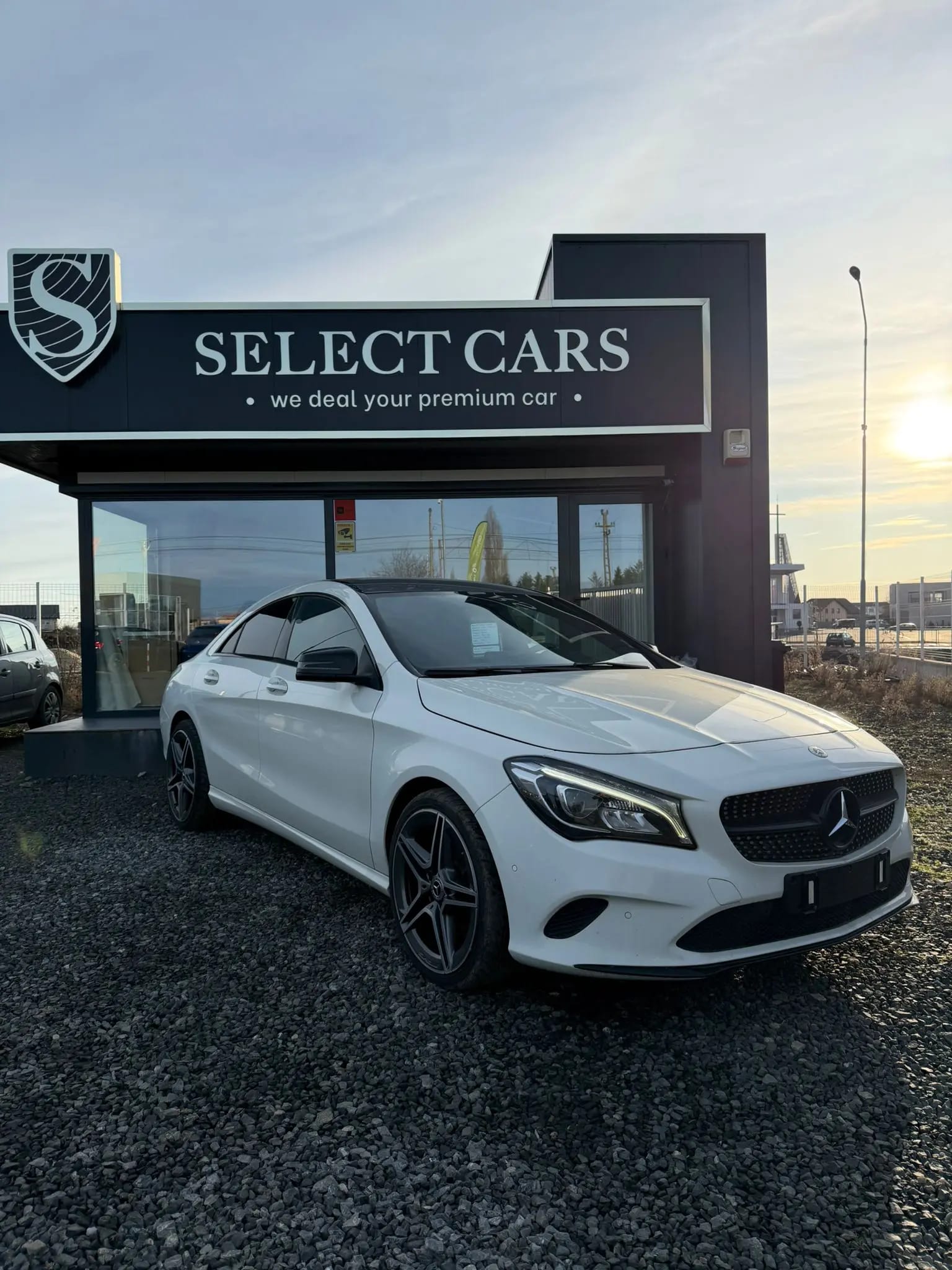 Mercedes-Benz CLA 200