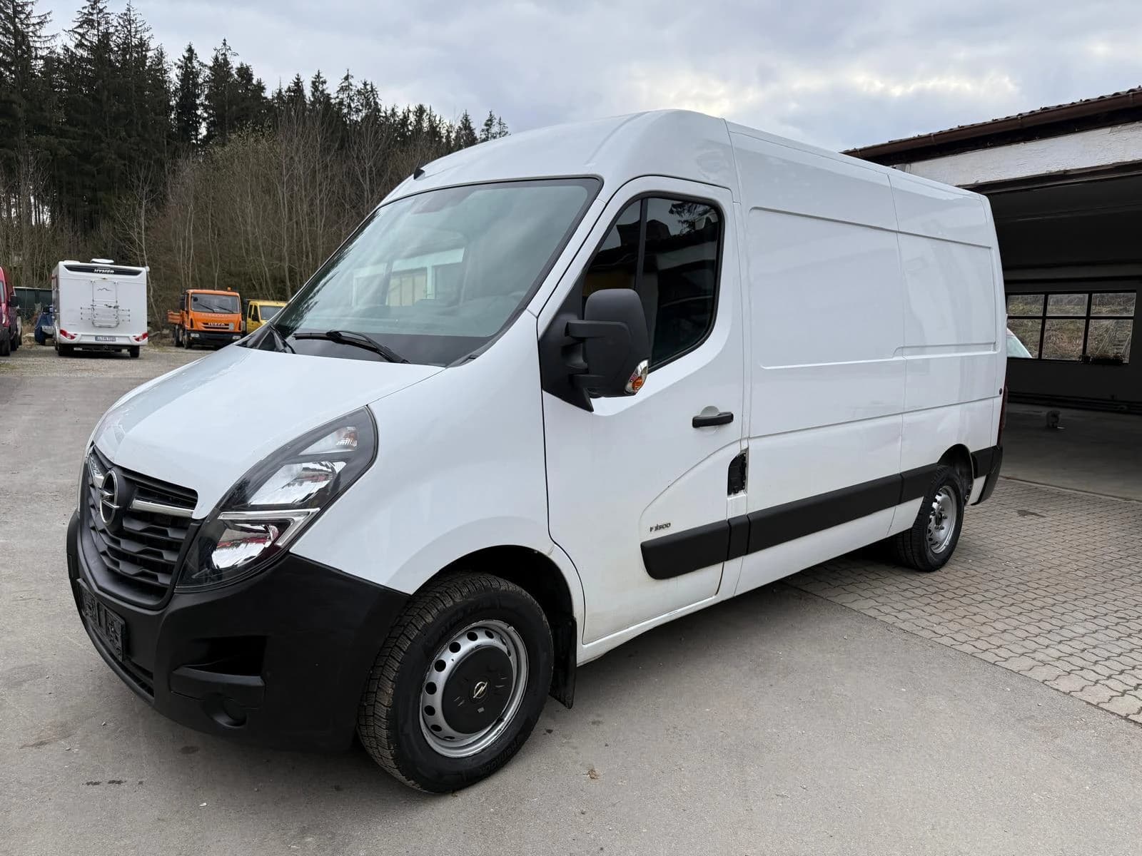 Opel Movano