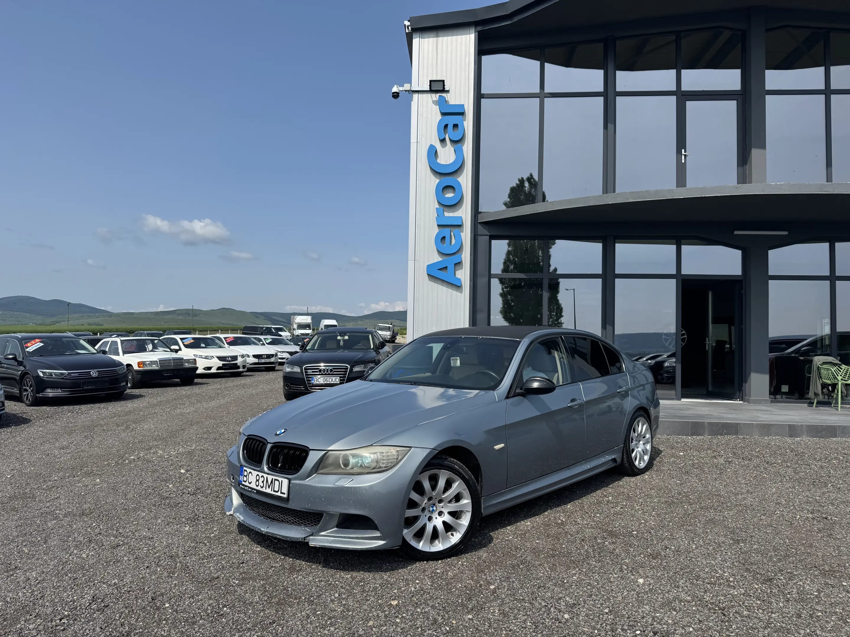 BMW 320