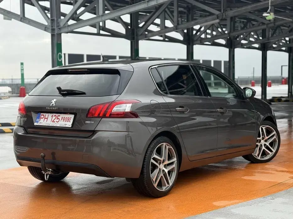 Peugeot 308