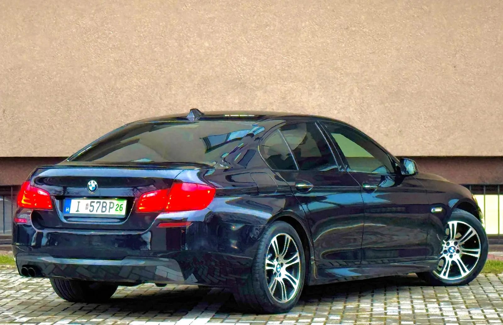 BMW 520
